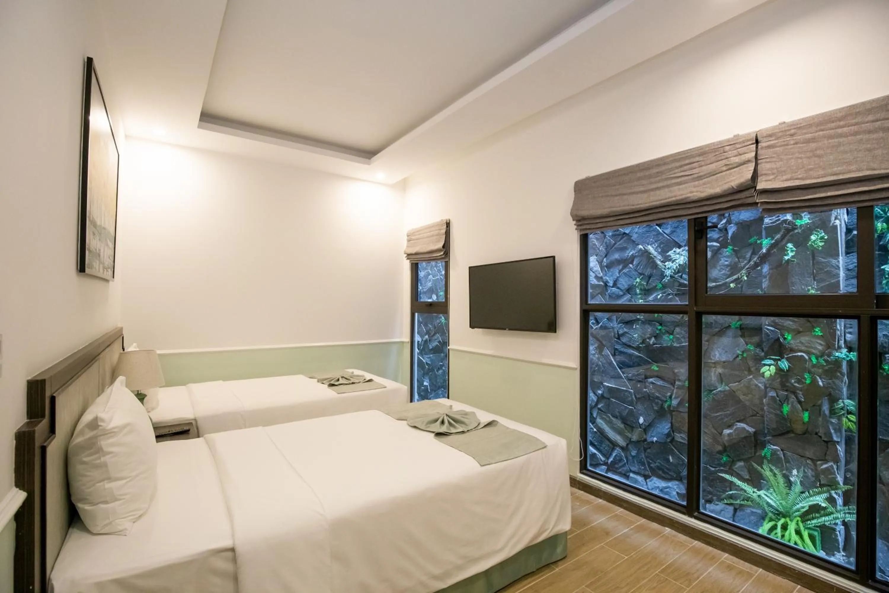 View (from property/room), Bed in Paralia Khem Beach Phu Quoc Hotel