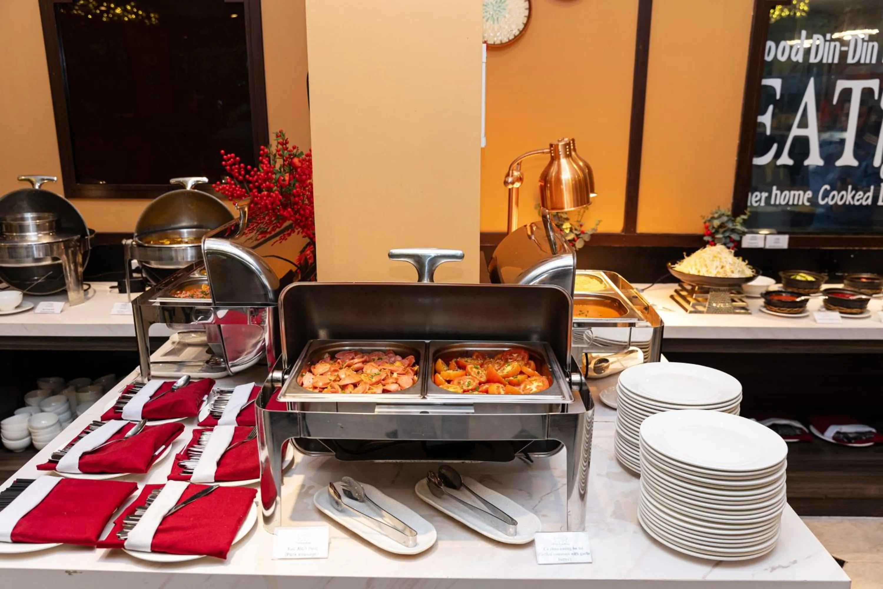 Food in Paralia Khem Beach Phu Quoc Hotel