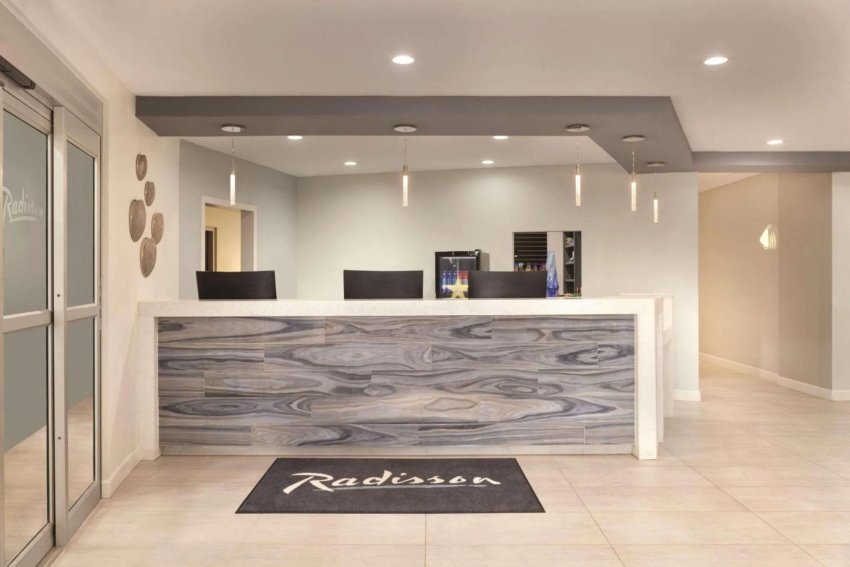 Lobby or reception in Radisson Hotel Atlanta Airport