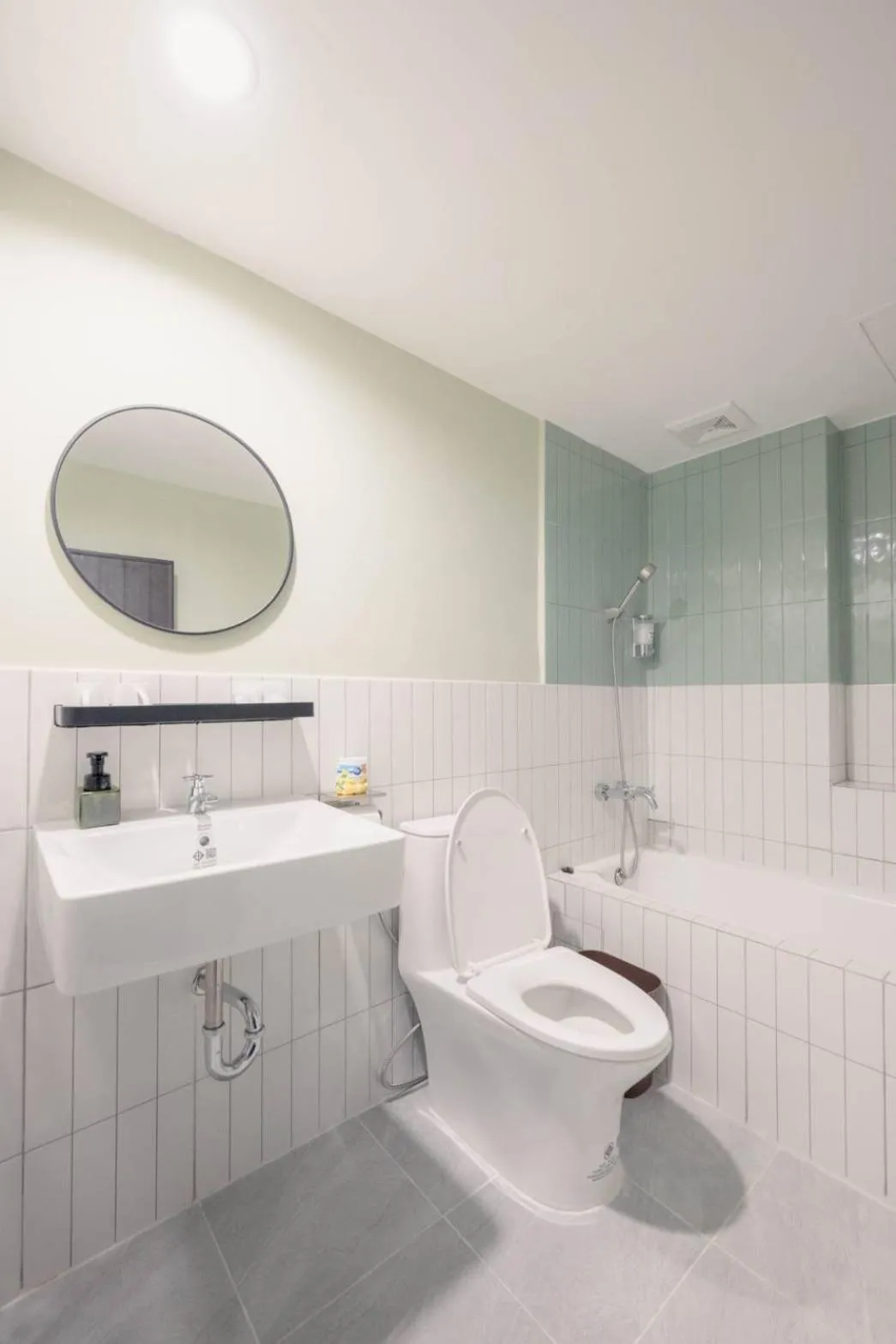 The Krungkasem Srikrung Hotel