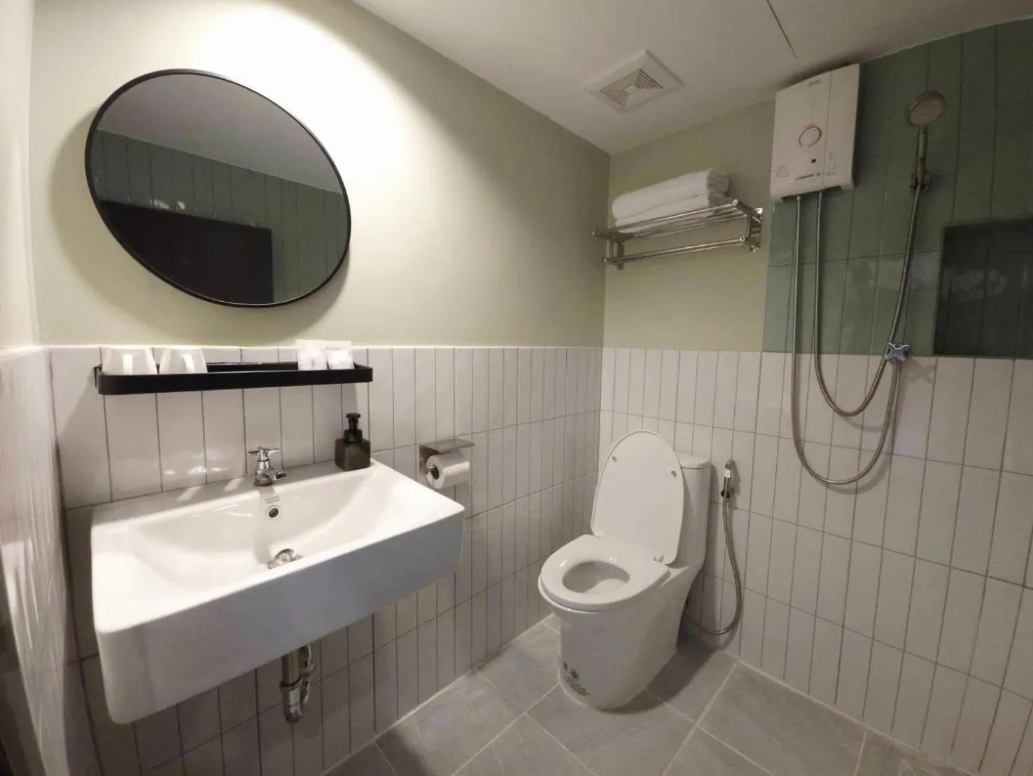 The Krungkasem Srikrung Hotel