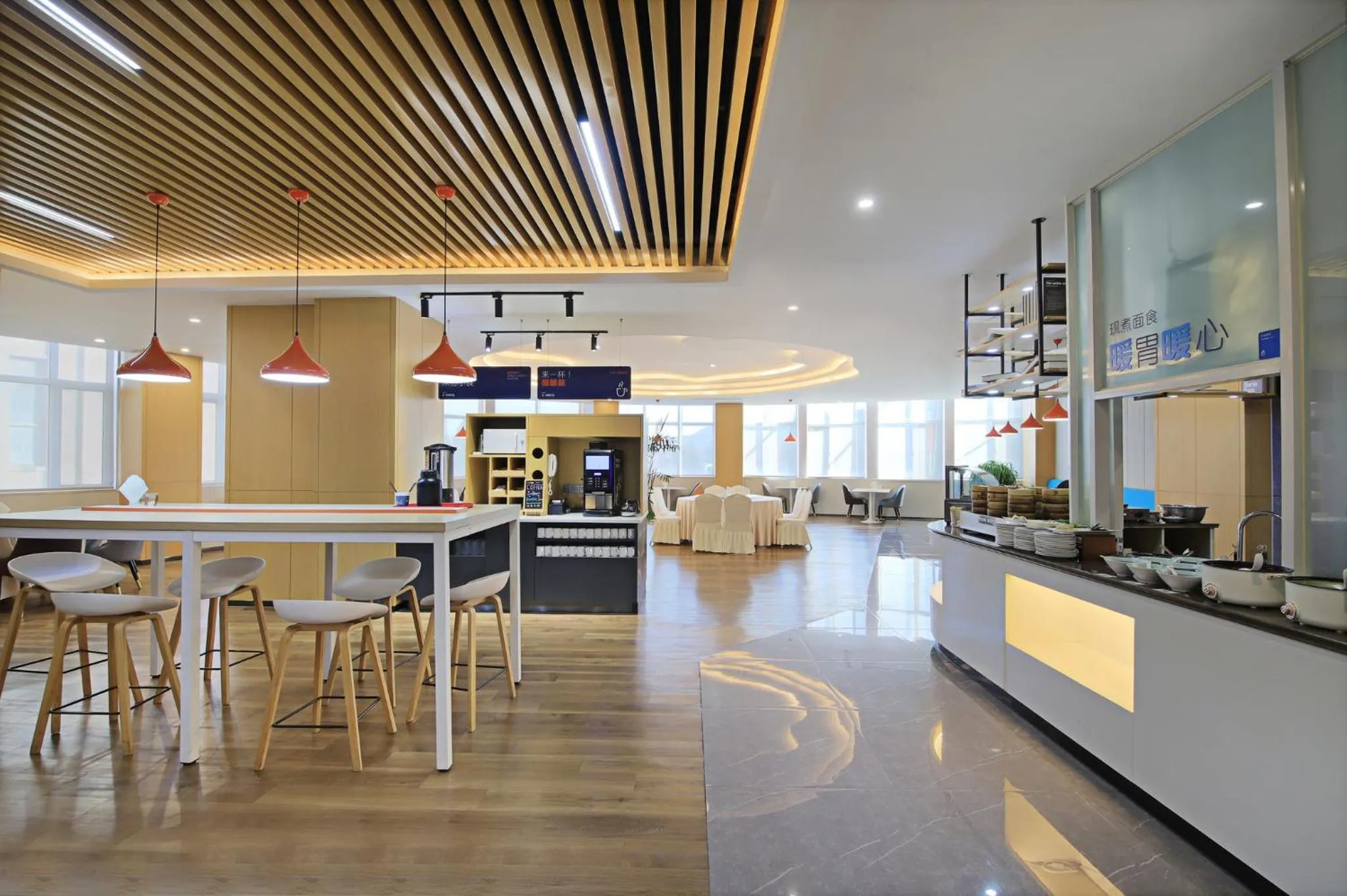 Breakfast, Restaurant/Places to Eat in Holiday Inn Express Linyi West, an IHG Hotel