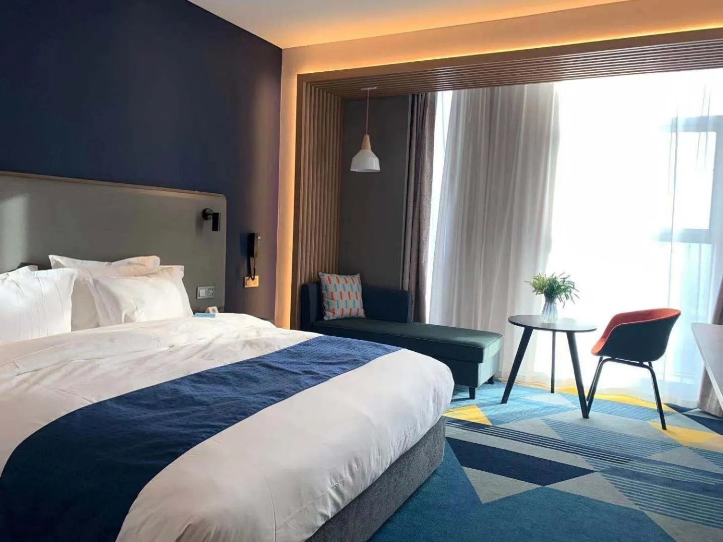 Bed in Holiday Inn Express Linyi West, an IHG Hotel