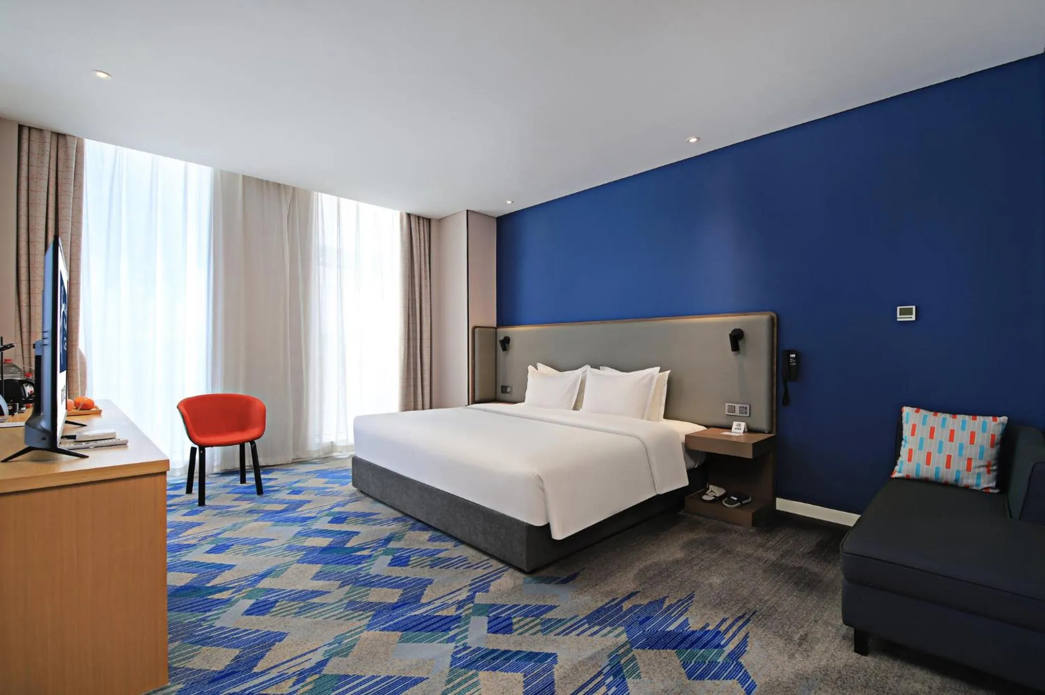 Photo of the whole room, Bed in Holiday Inn Express Linyi West, an IHG Hotel