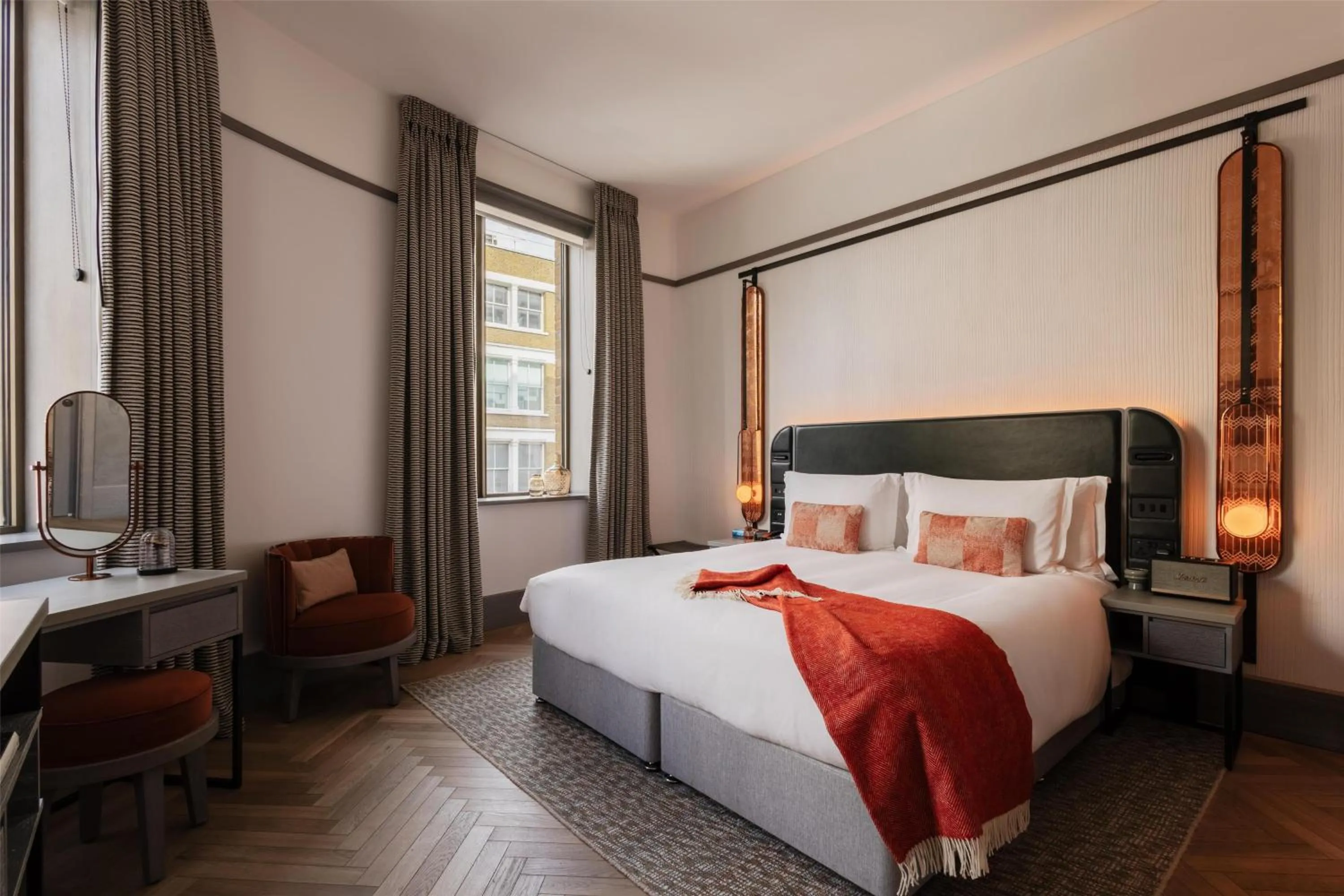 Bed in Hart Shoreditch Hotel London, Curio Collection by Hilton