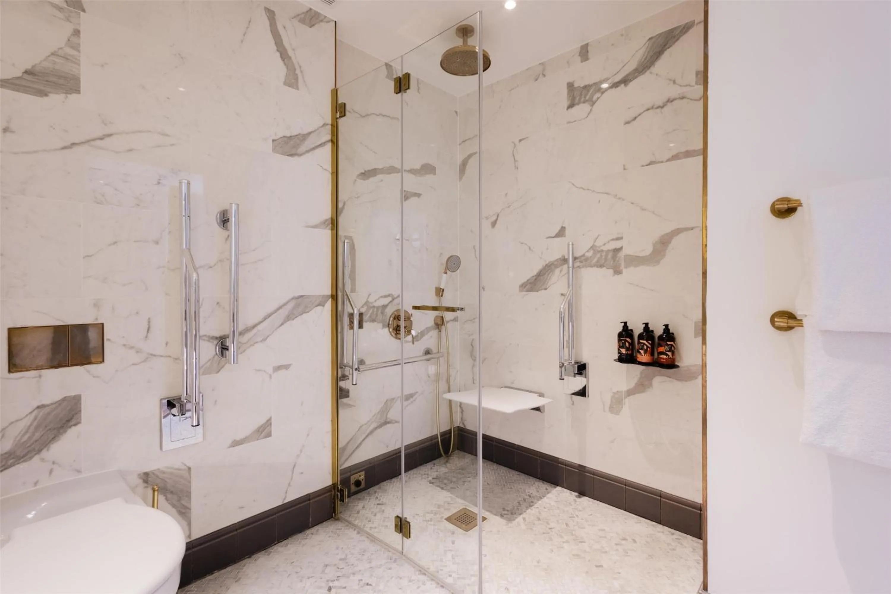 Bathroom in Hart Shoreditch Hotel London, Curio Collection by Hilton