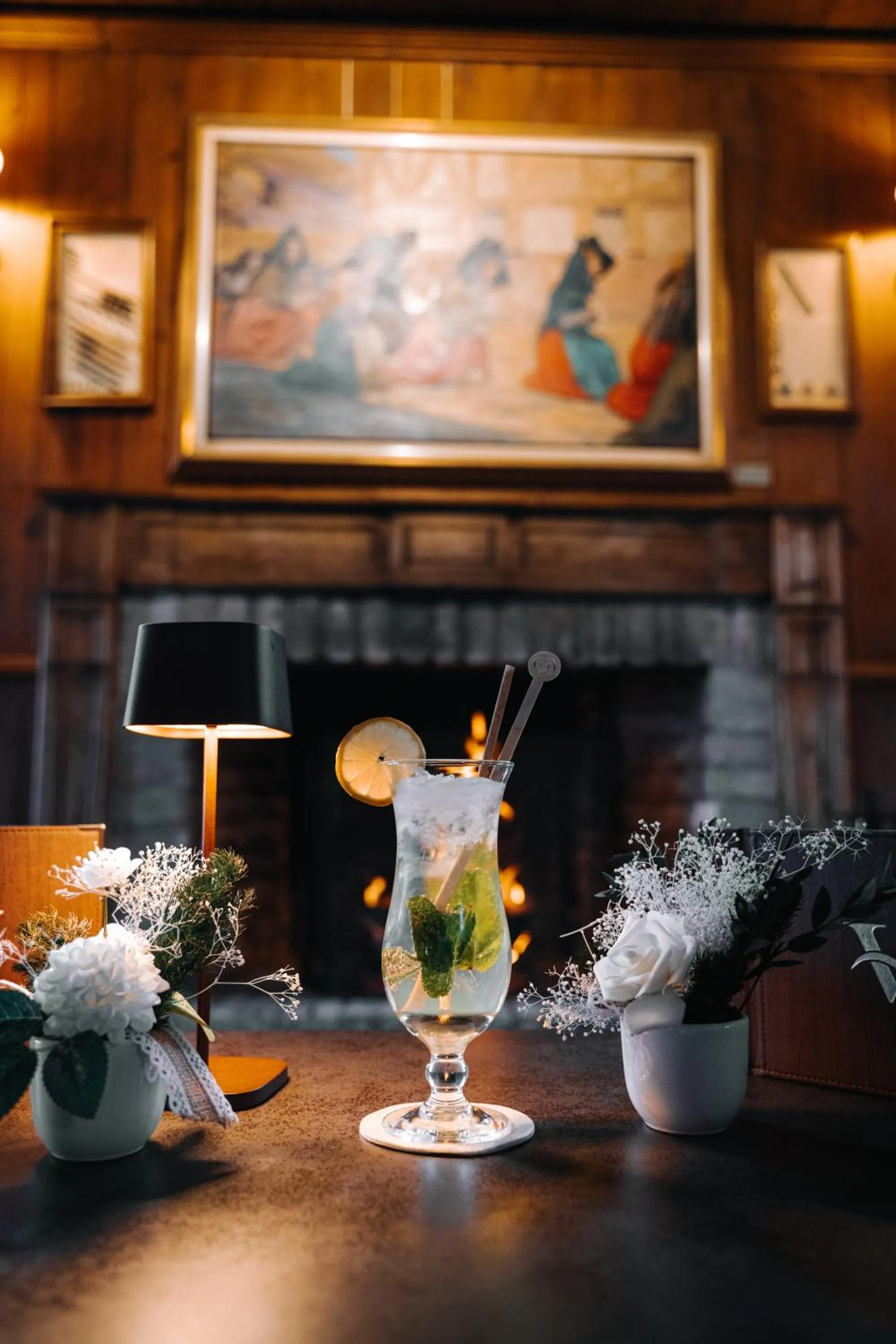 Lounge or bar in Les Violettes Hotel & Spa