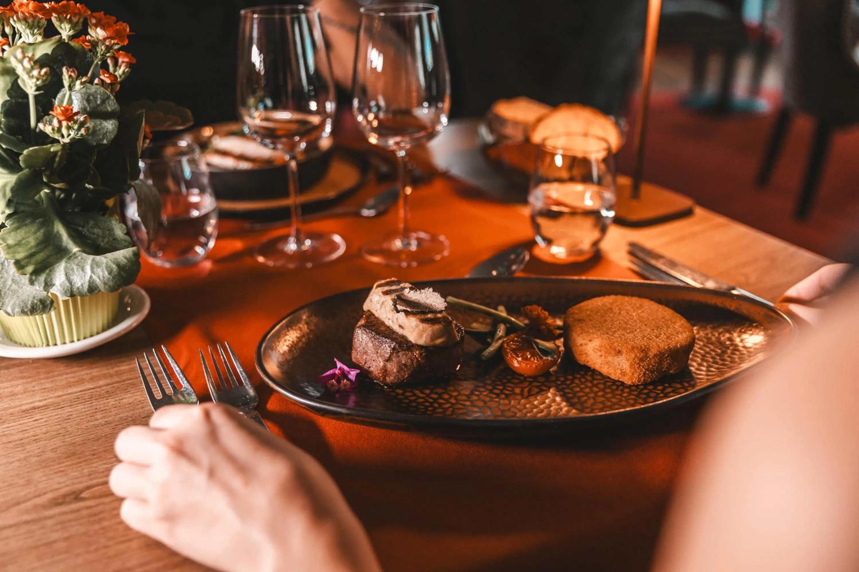 Food in Les Violettes Hotel & Spa