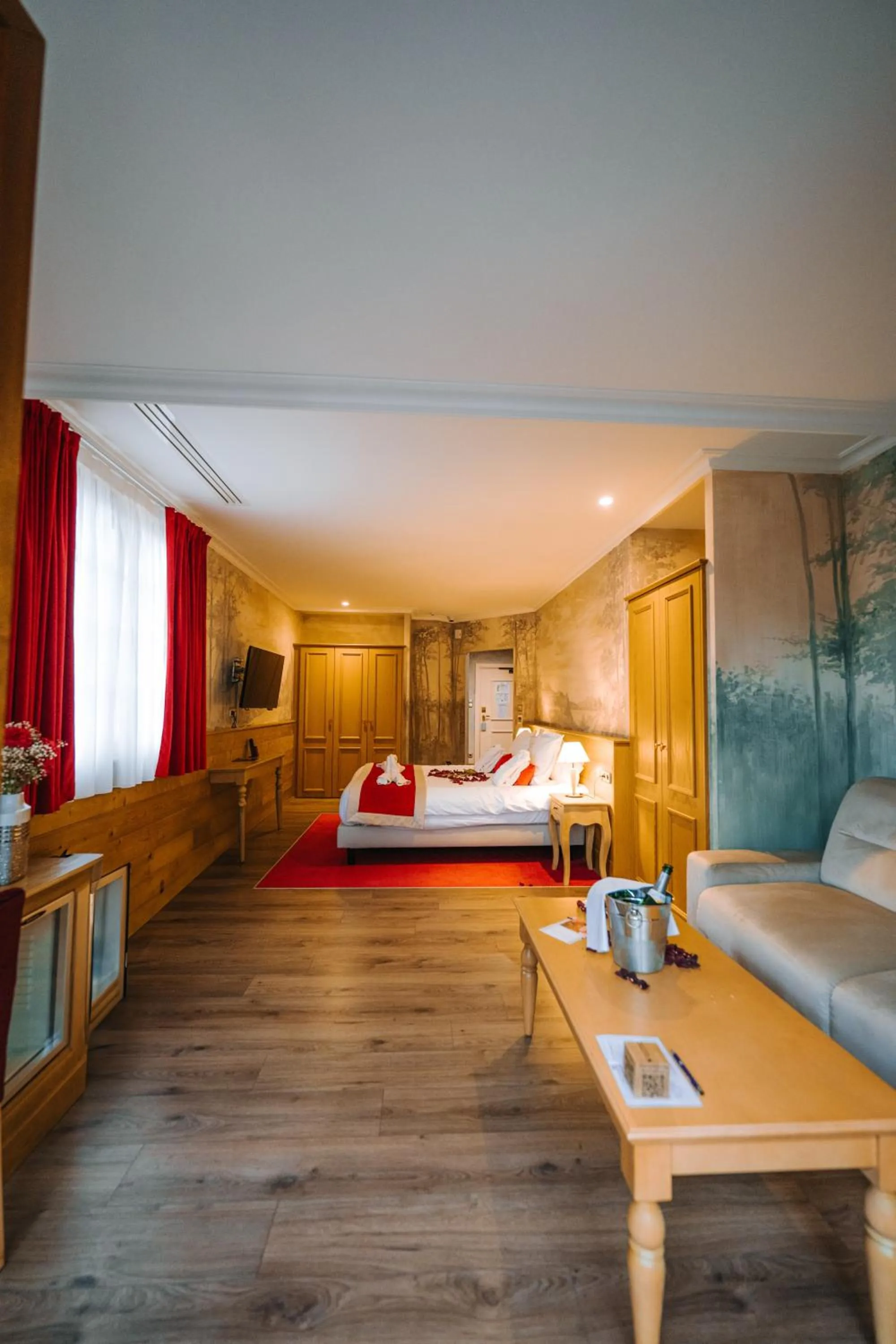 Bed in Les Violettes Hotel & Spa