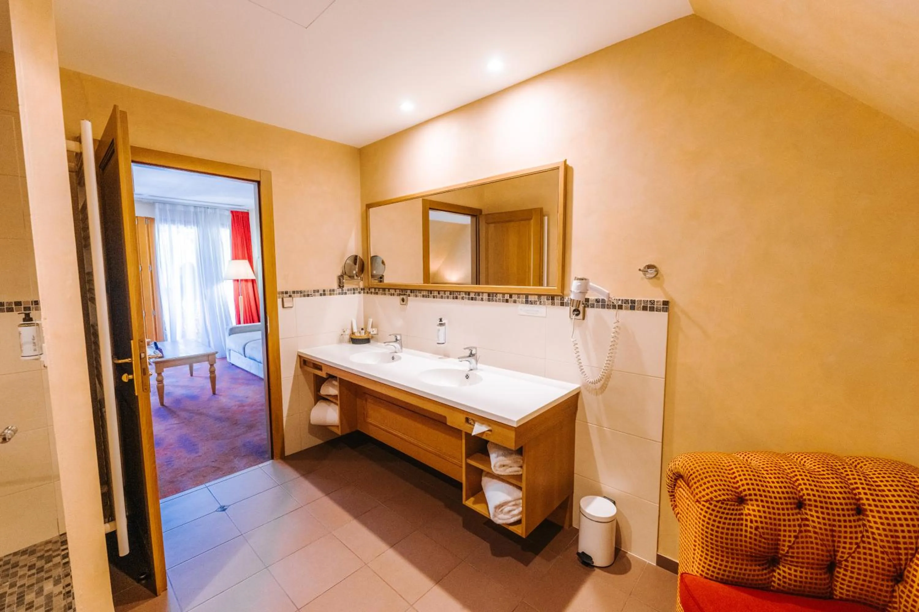 Les Violettes Hotel & Spa