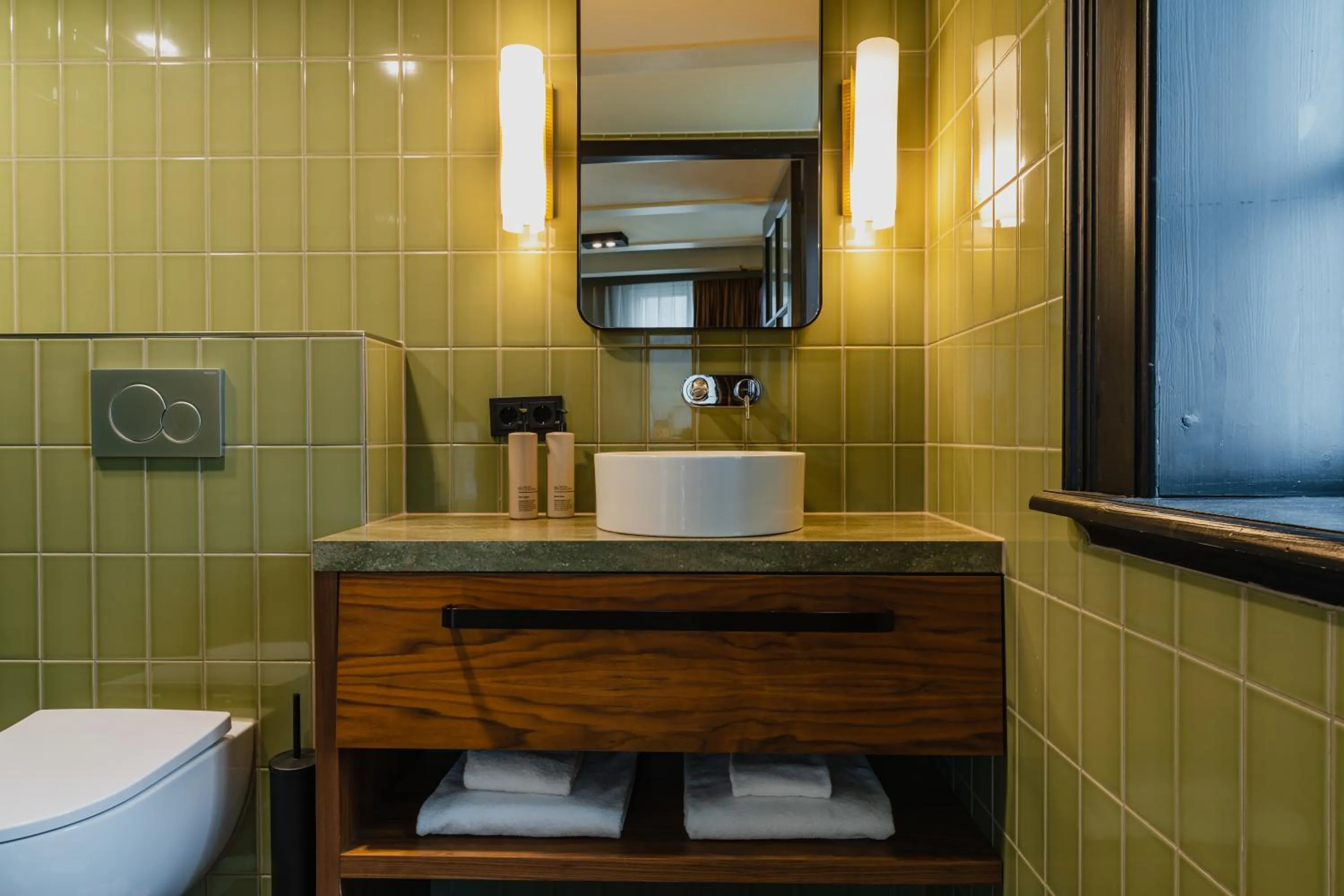 Bathroom in Hotel Mai Amsterdam