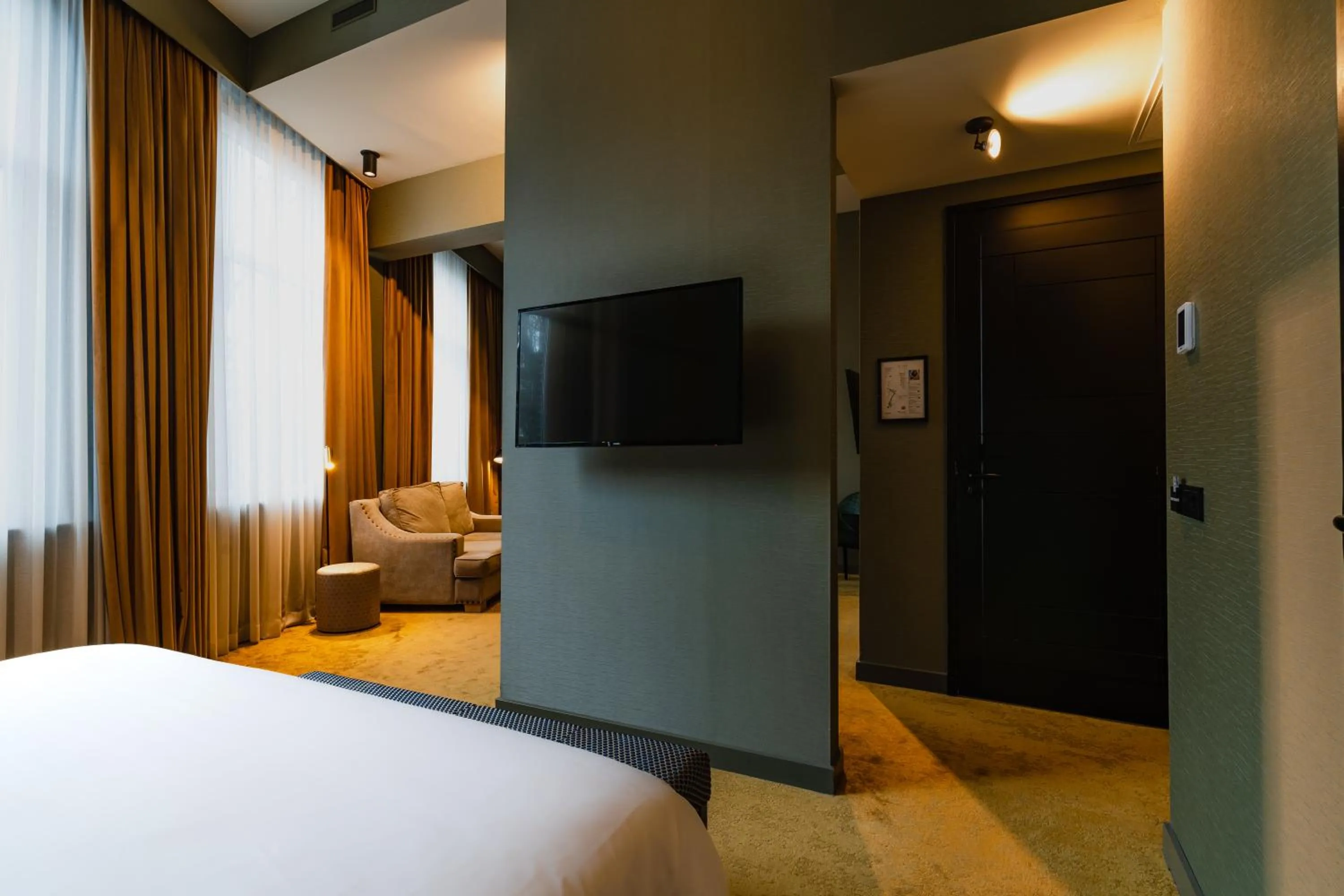 TV and multimedia, Bed in Hotel Mai Amsterdam