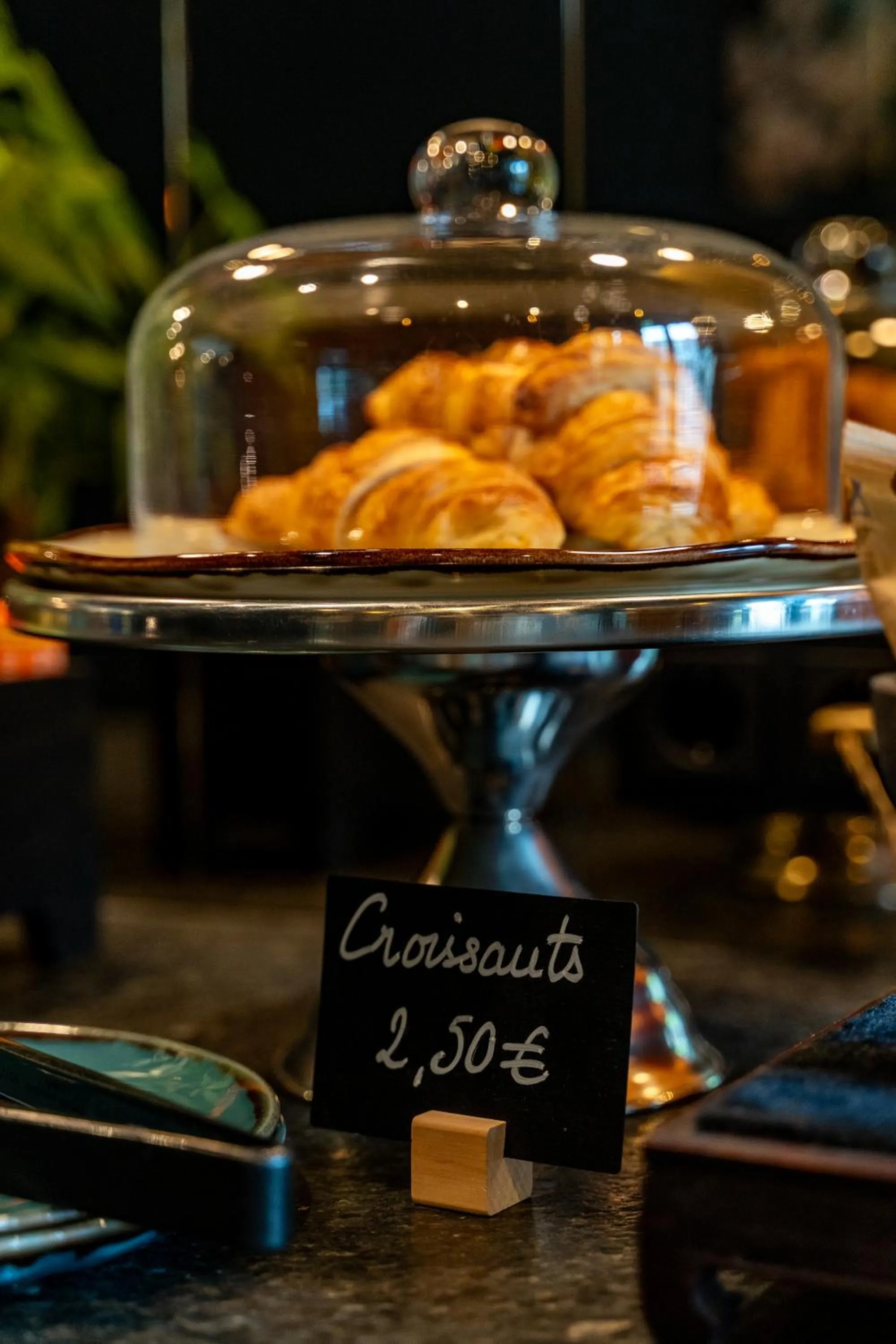 Food and drinks in Hotel Mai Amsterdam