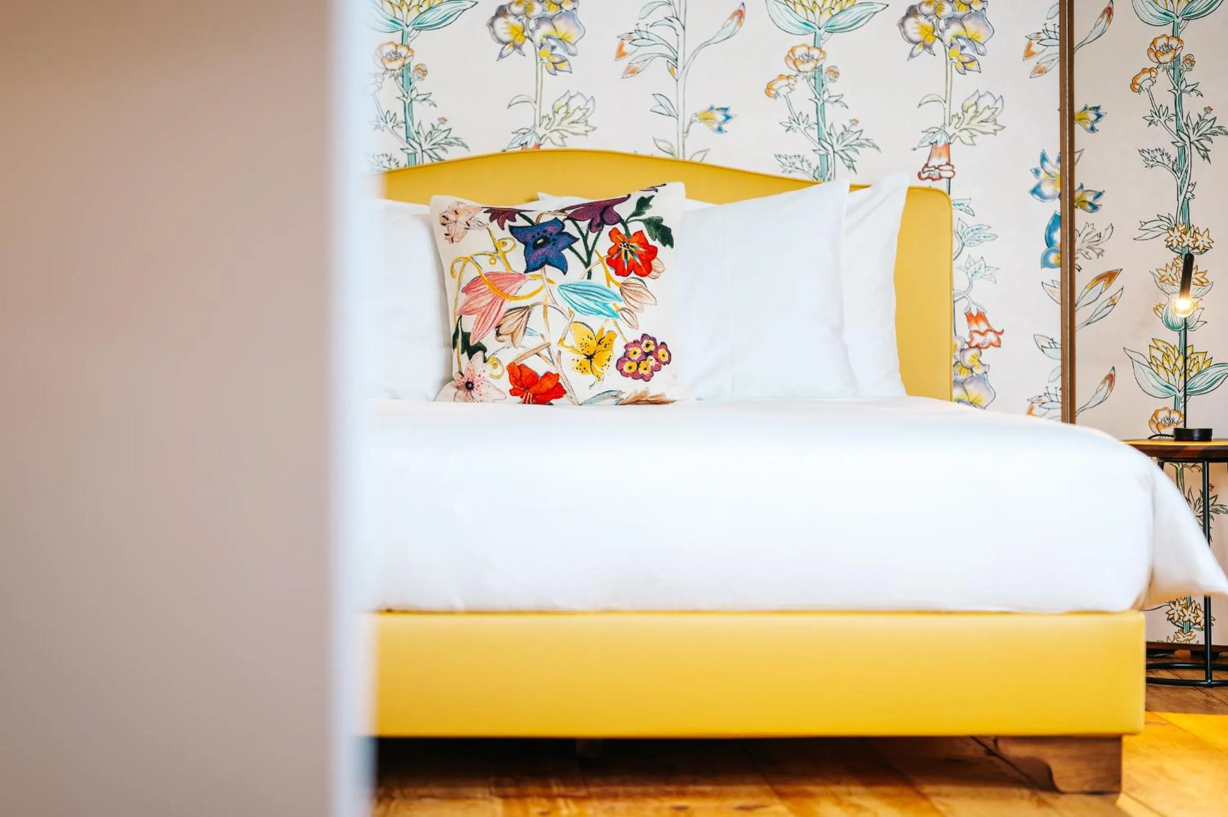 Bed in Luxury Residences by Widder Hotel