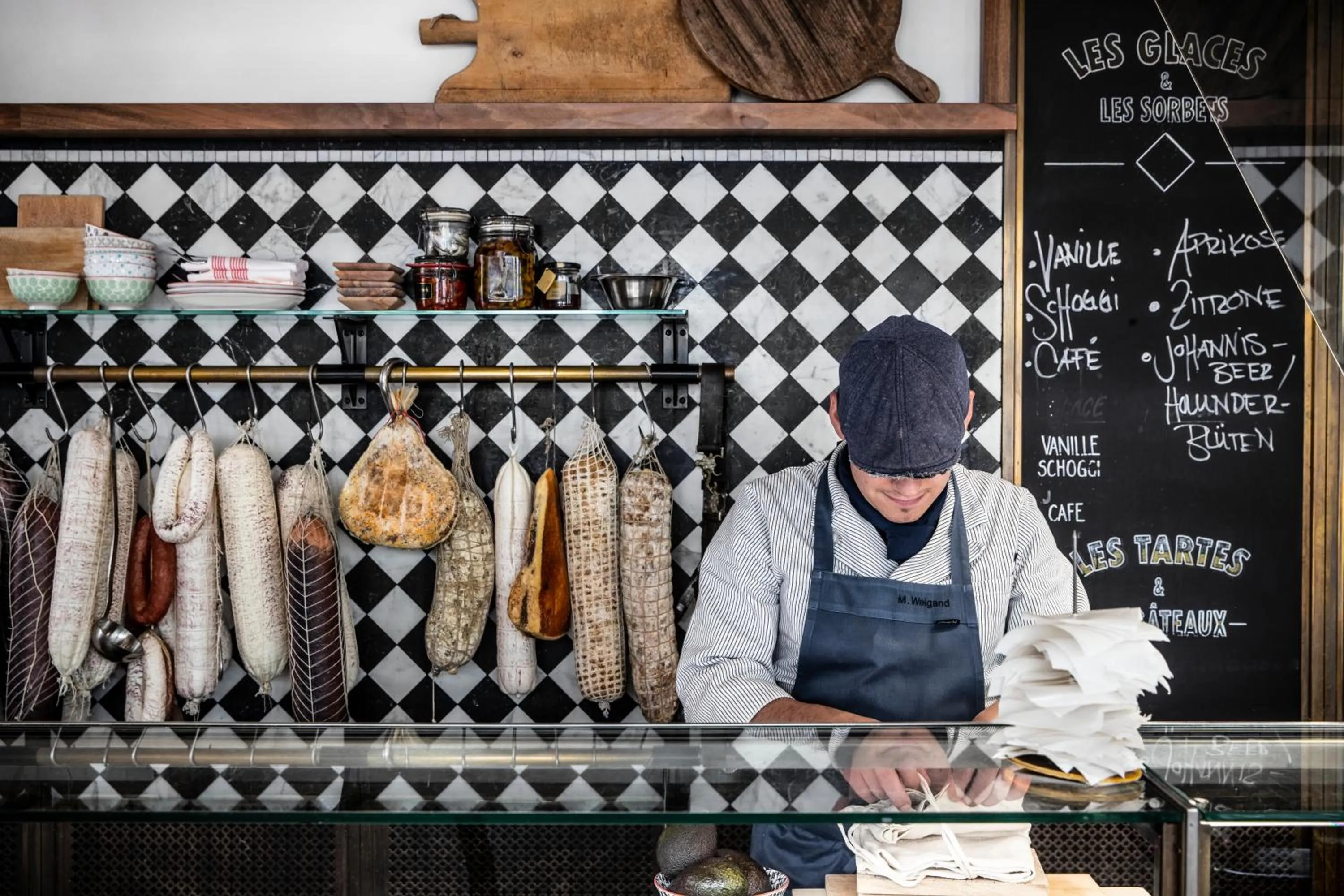 Restaurant/places to eat in Luxury Residences by Widder Hotel