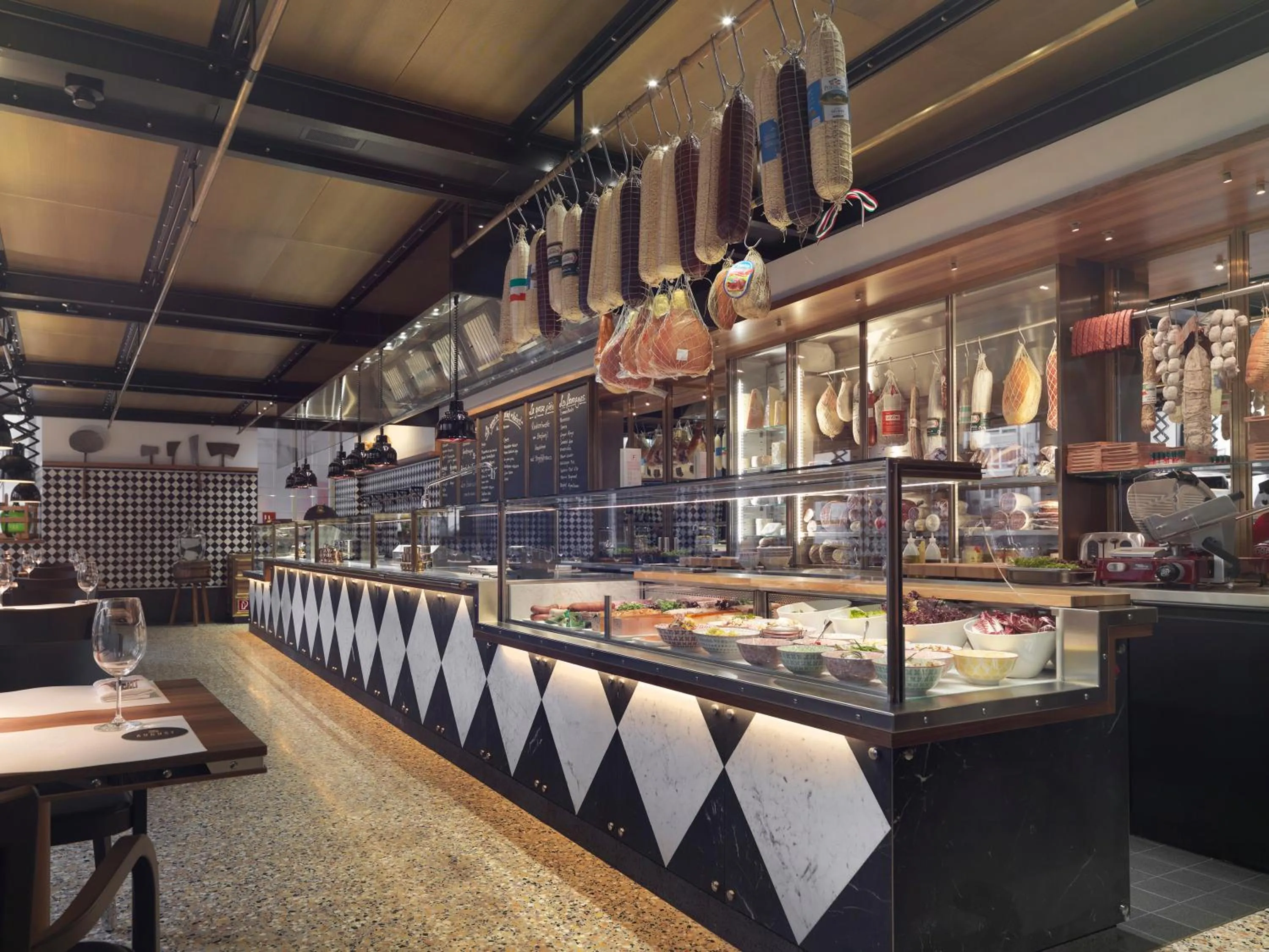 Restaurant/places to eat in Luxury Residences by Widder Hotel