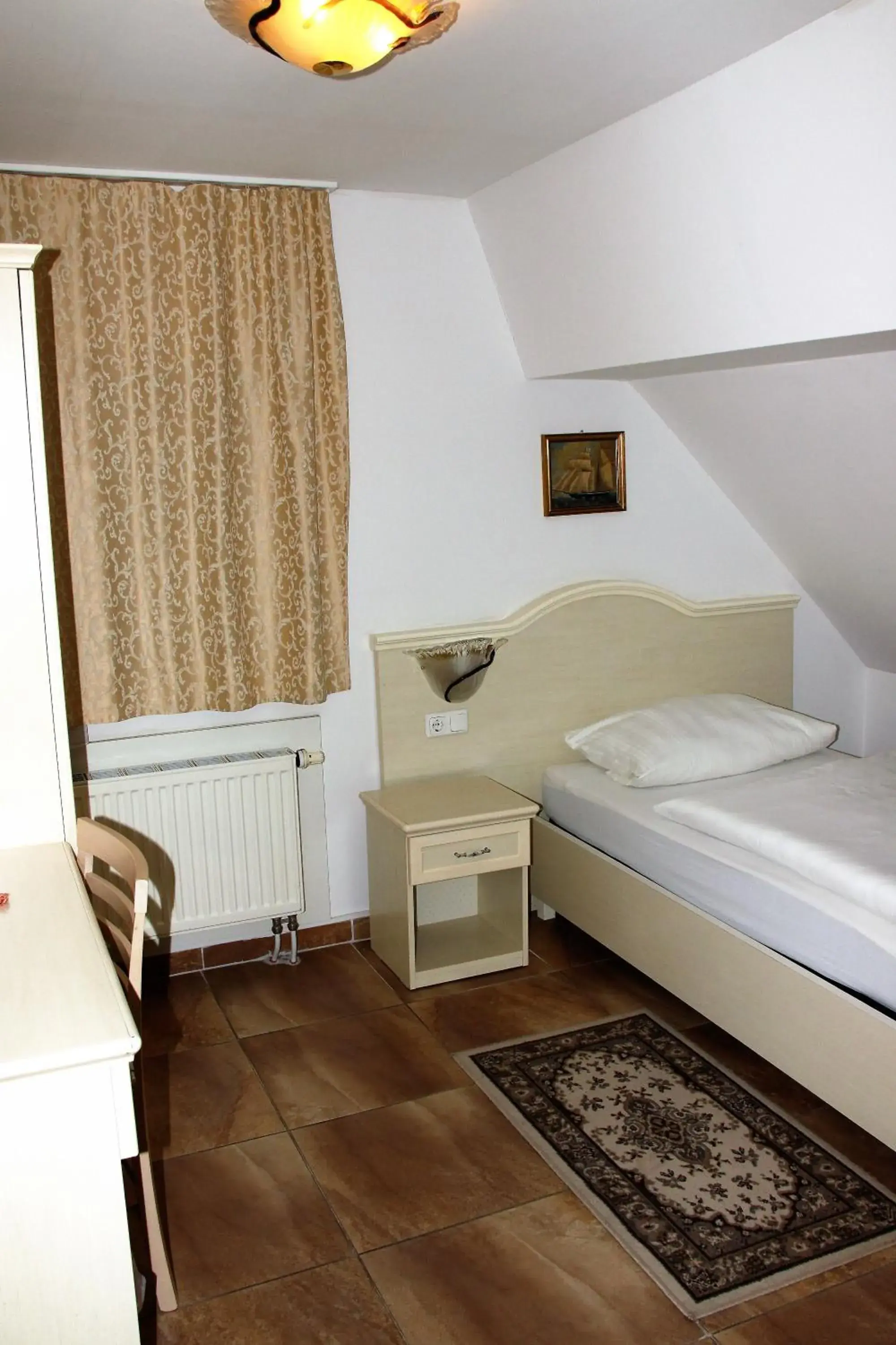 Single Room in Hotel Villa Toscana Single Room in Hotel Villa Toscana