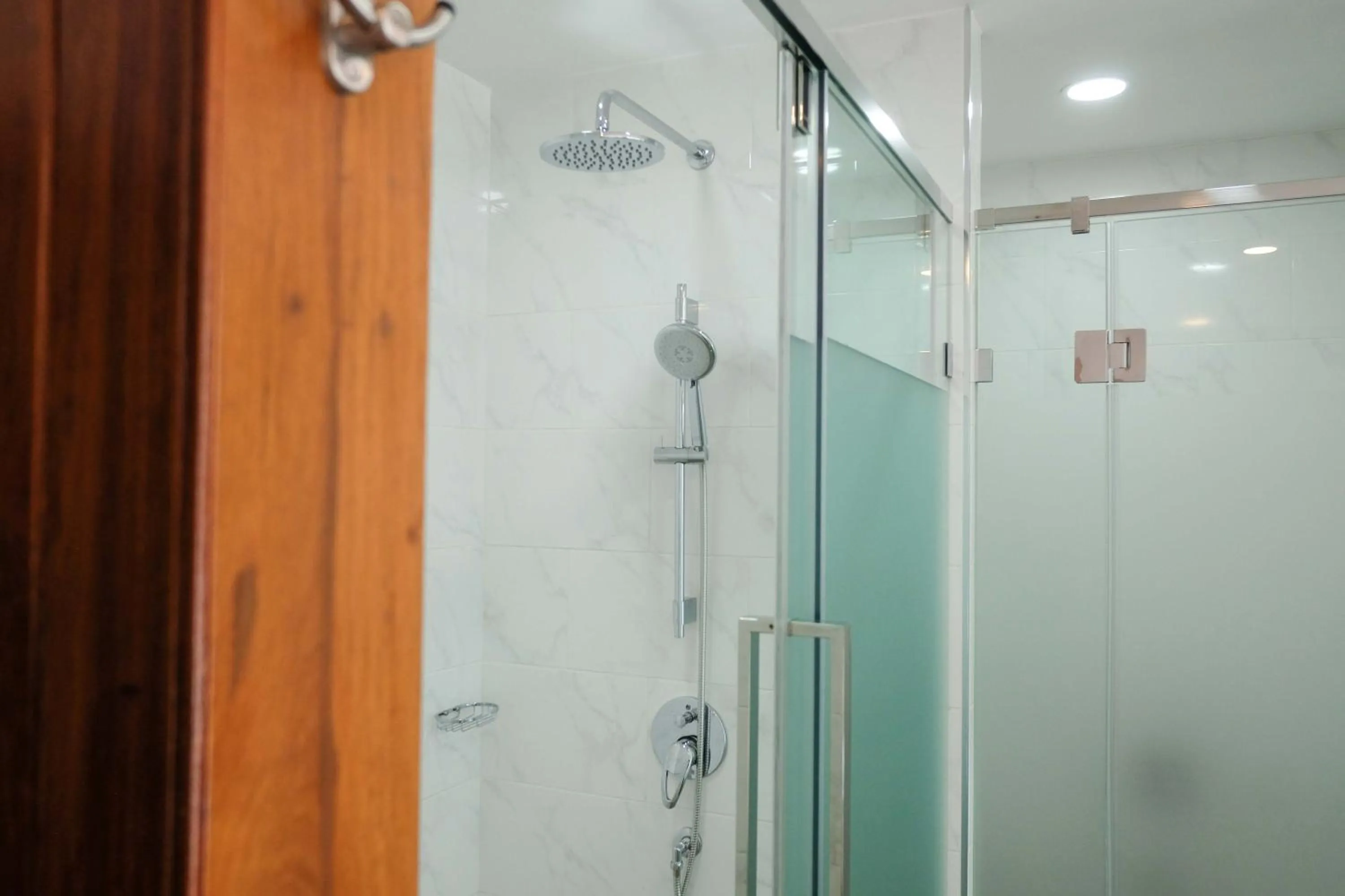 Bathroom in The Chimes Chiangmai Old City