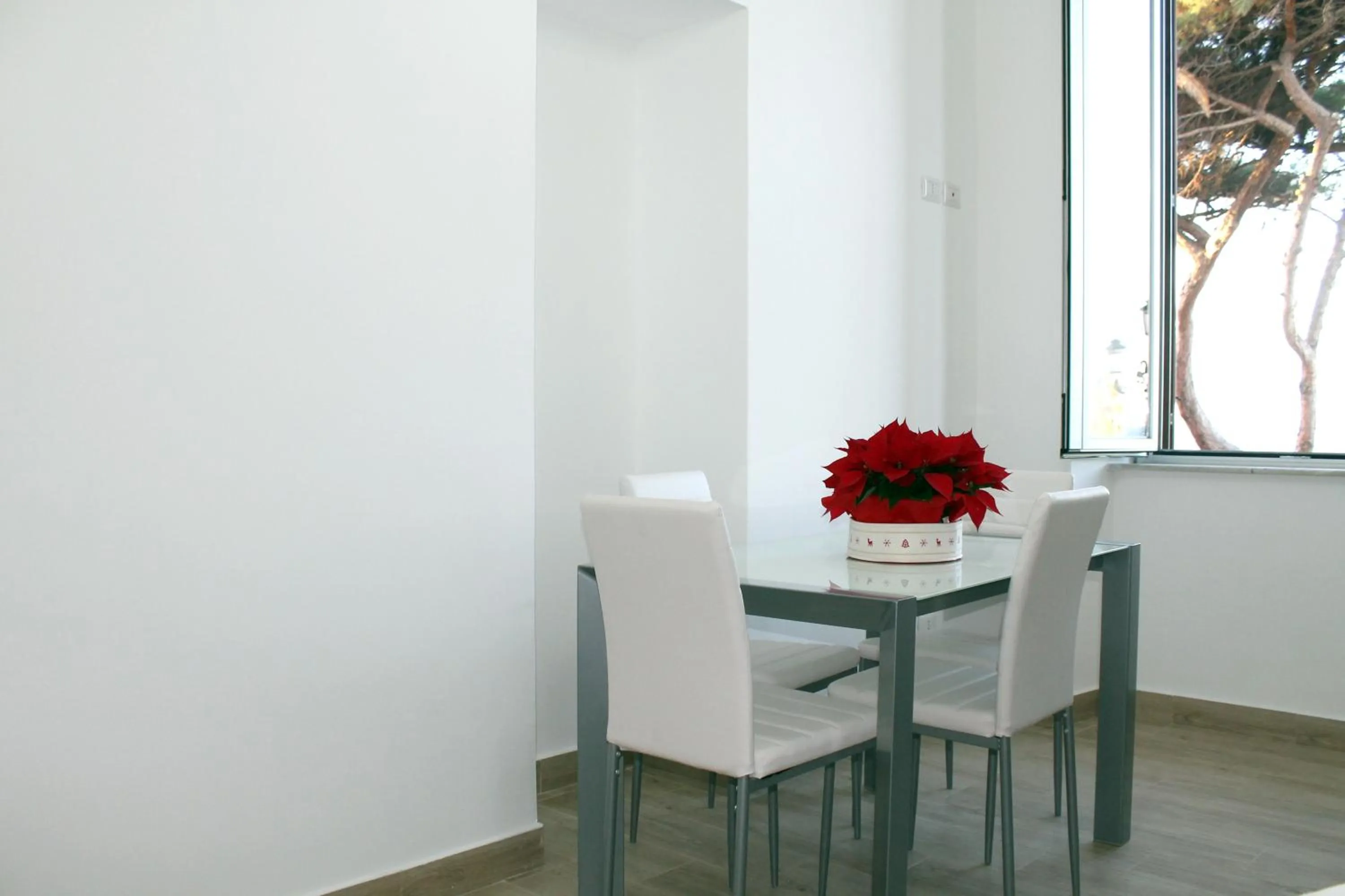 Other in Le Mirage boutique II