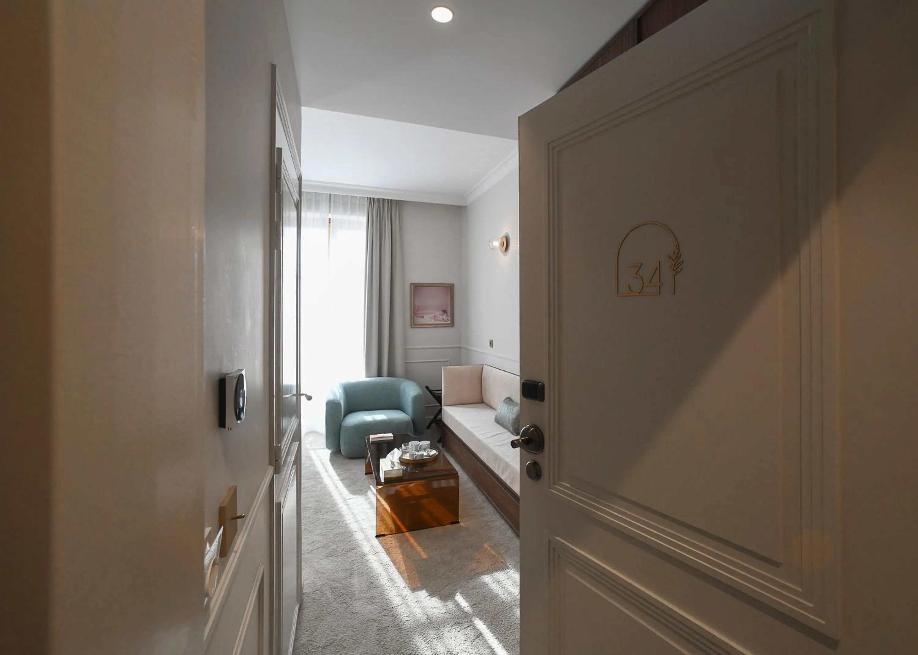 Bedroom, Bed in Grand Hôtel Du Parc - Teritoria