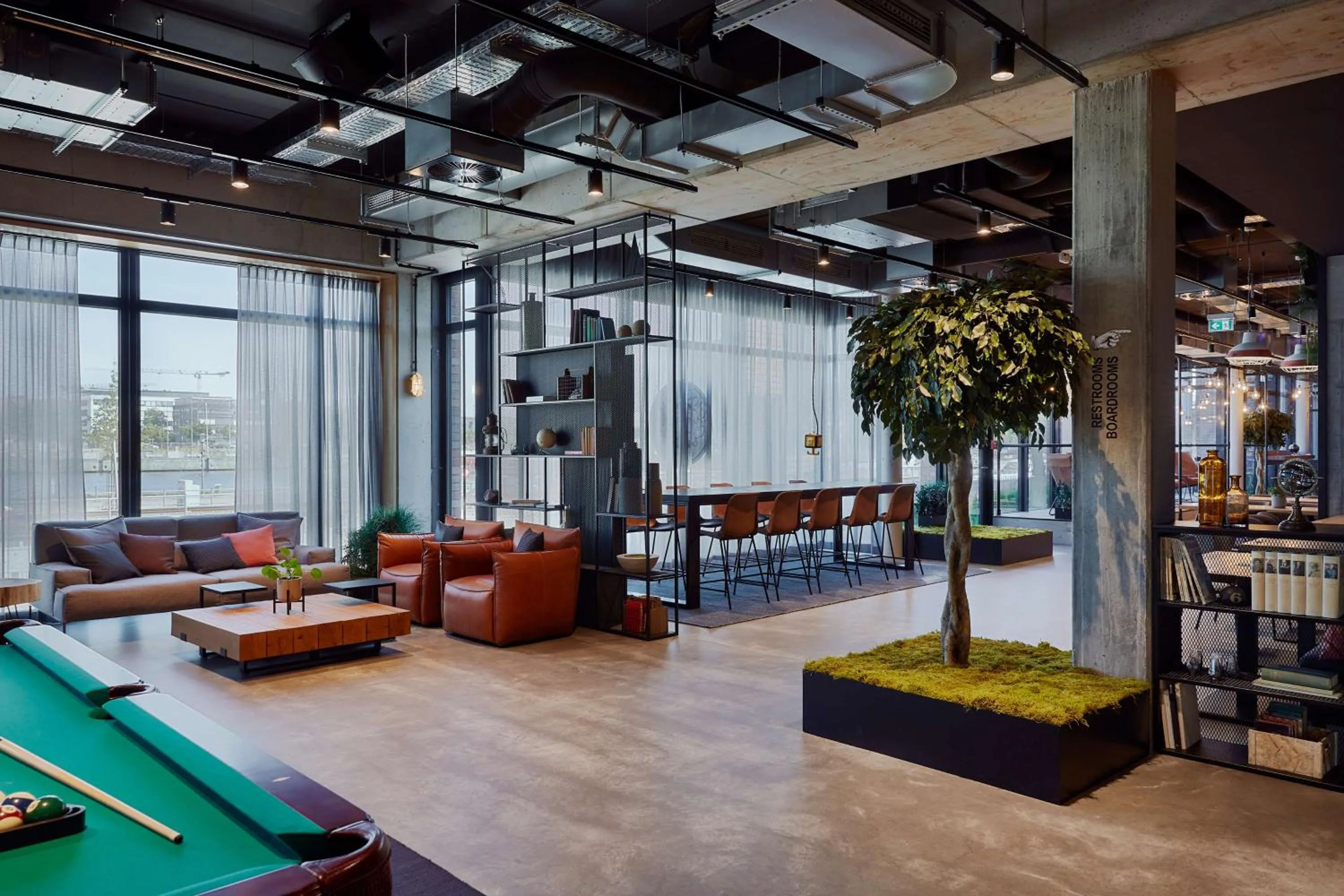 Lounge or bar in Me and All Hotel Kiel, by Hyatt