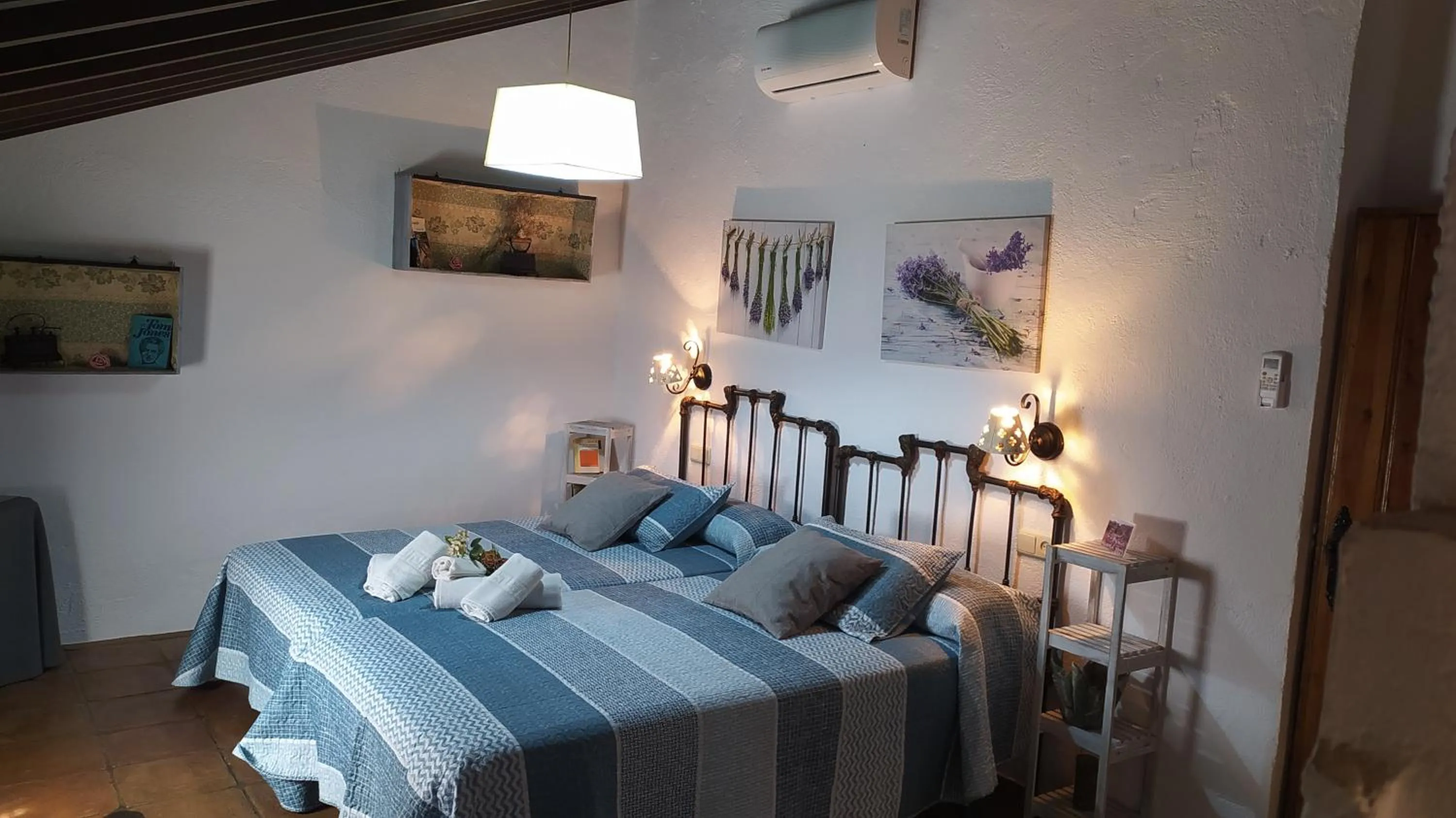 Bed in Cortijo Molino los Justos