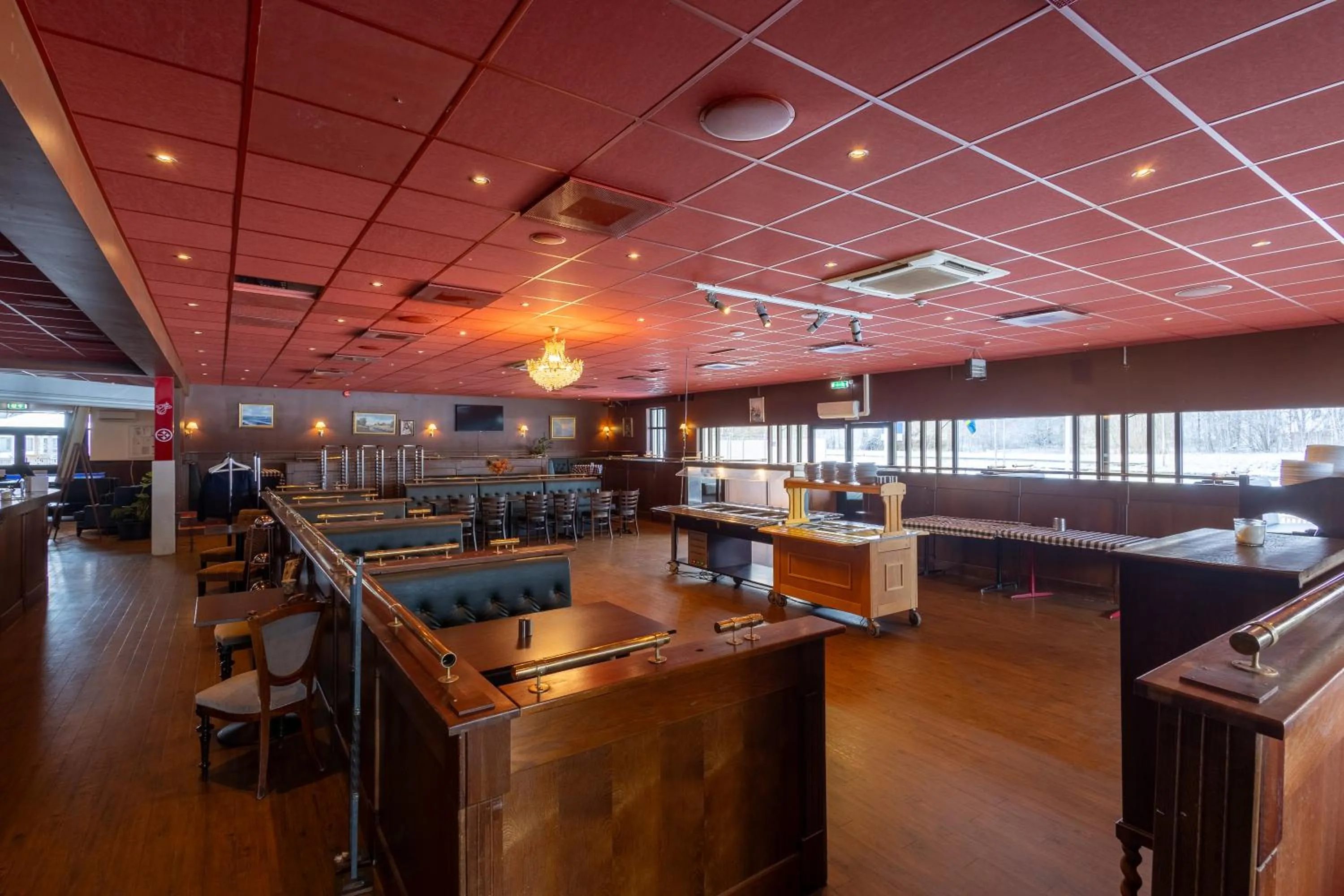 Restaurant/places to eat in Halmstad Hotel Apartments