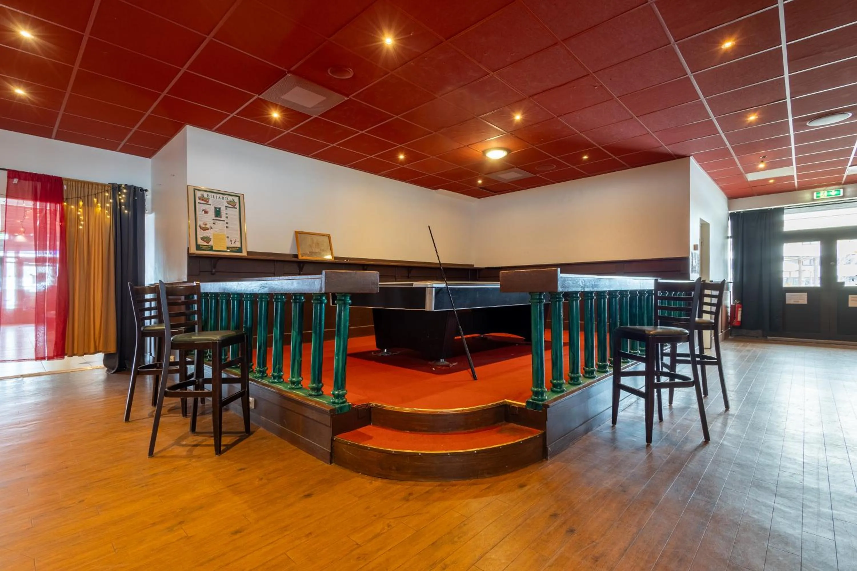 Billiard in Halmstad Hotel Apartments