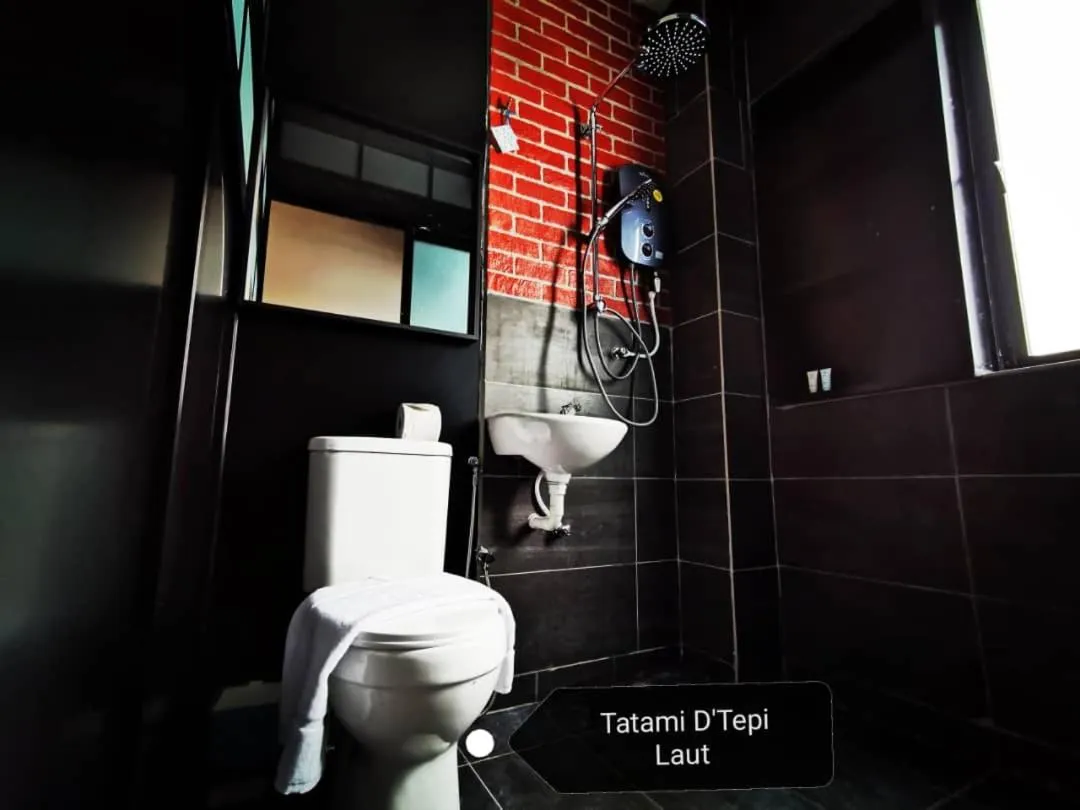 Tatami D'Tepi Laut - PANGKOR ISLAND