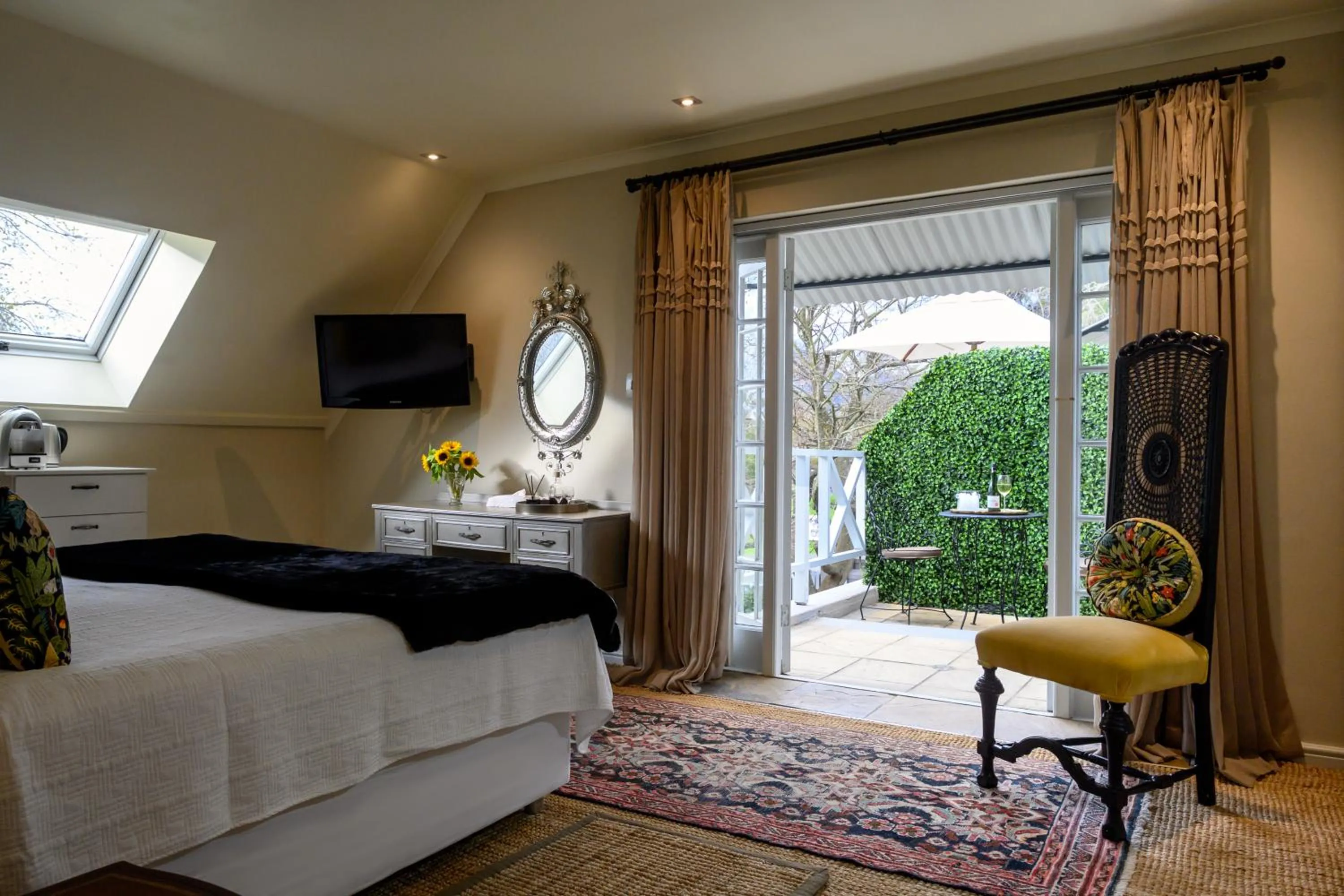 Balcony/Terrace, Bed in Baruch Guest House Rhodes