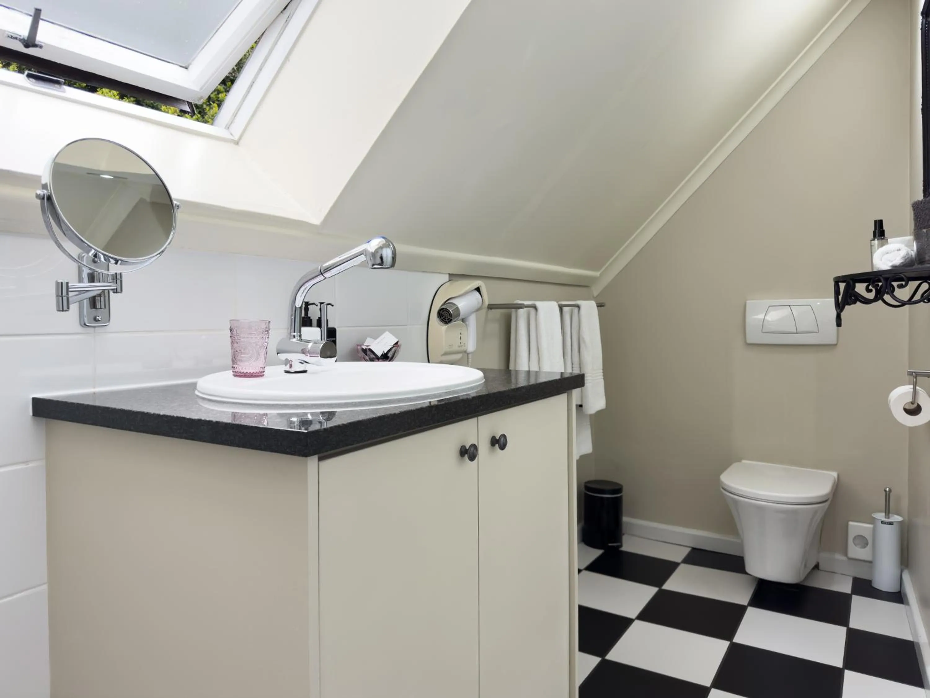 Bathroom in Baruch Guest House Rhodes