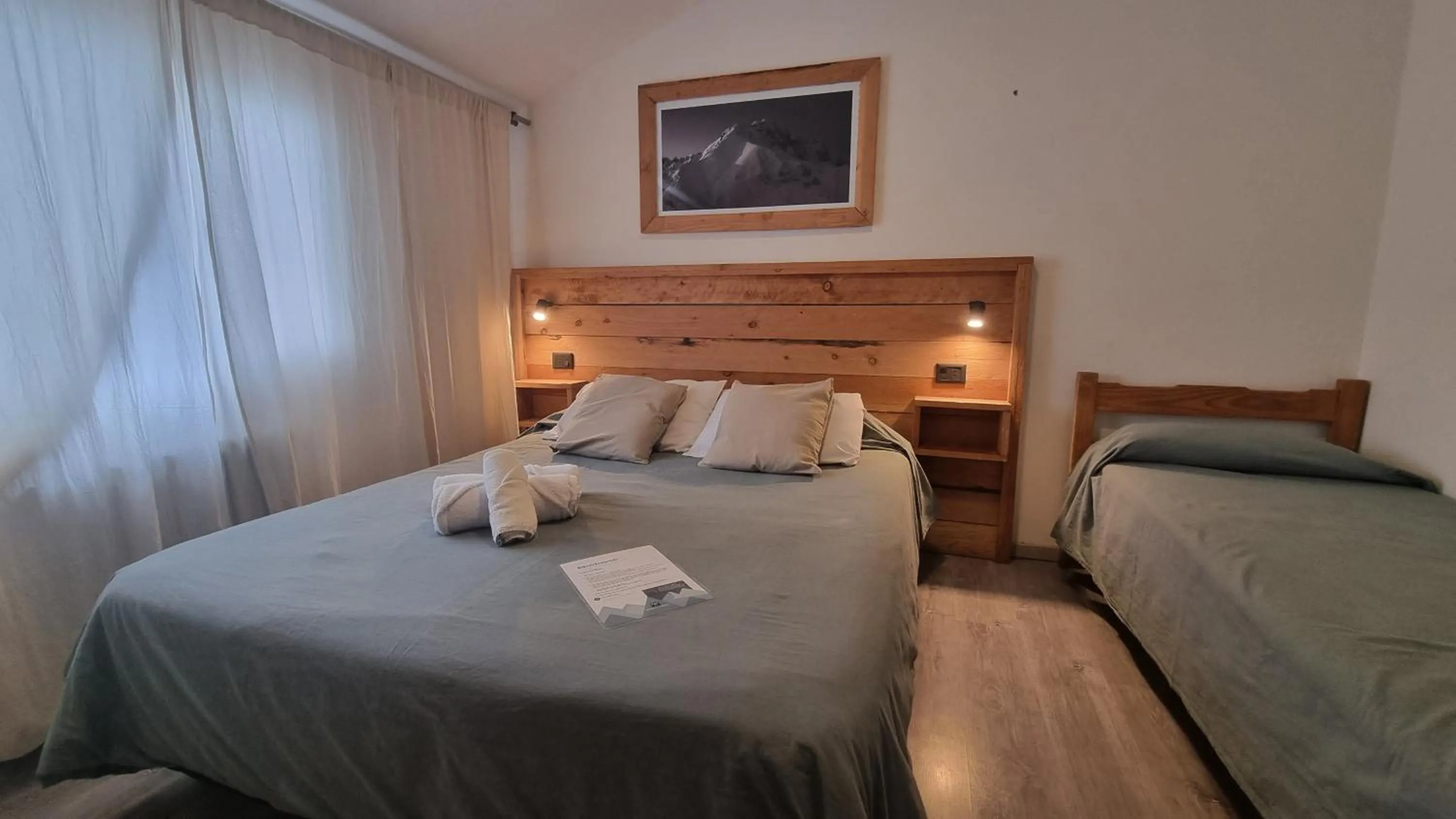 Photo of the whole room, Bed in Huella Andina