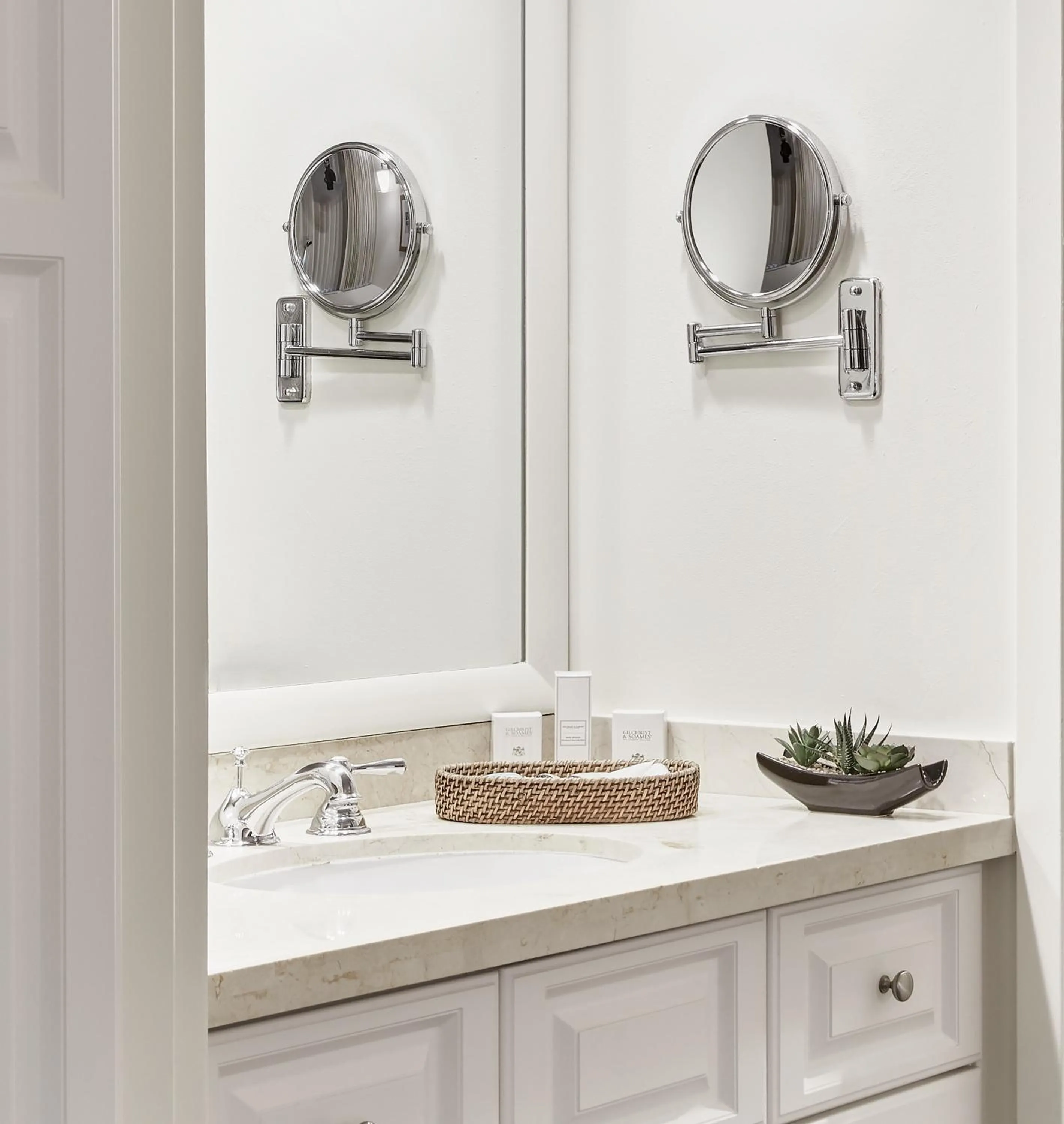 Bathroom in Arizona Grand Resort