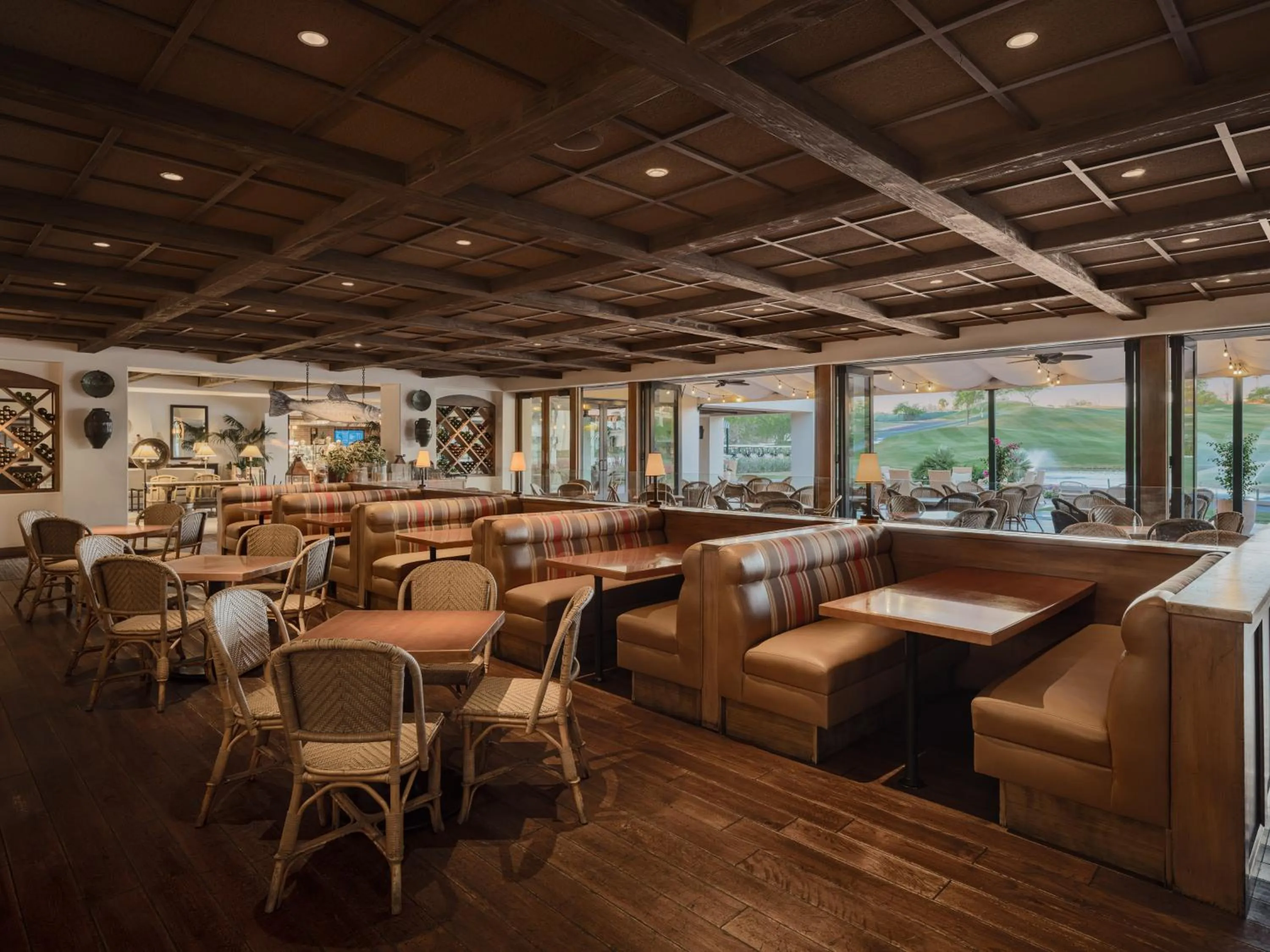 Restaurant/places to eat in Arizona Grand Resort