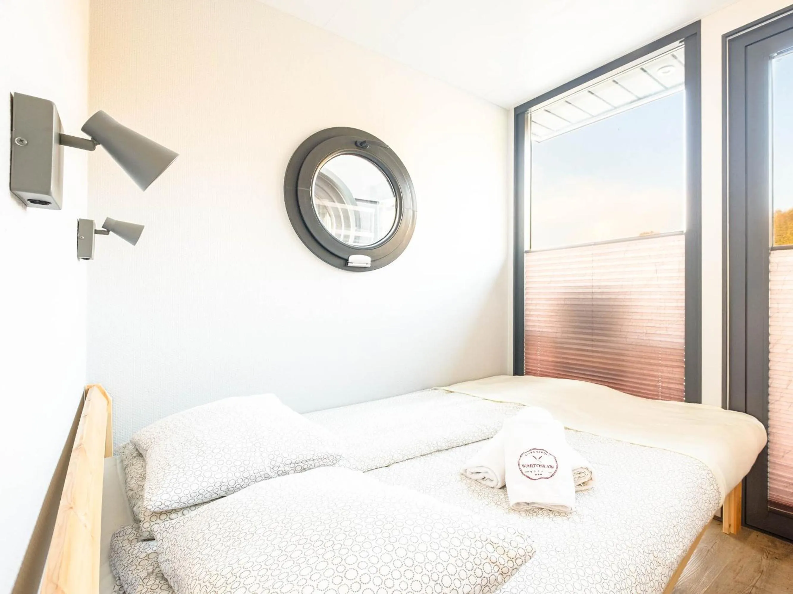 Bed in Stara Szkoła Boutique Hotel