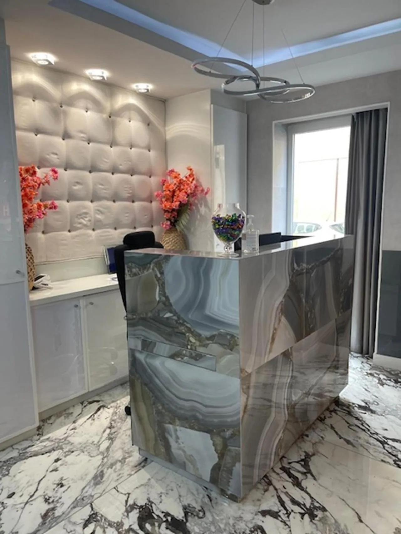 Property building in L'Adresse