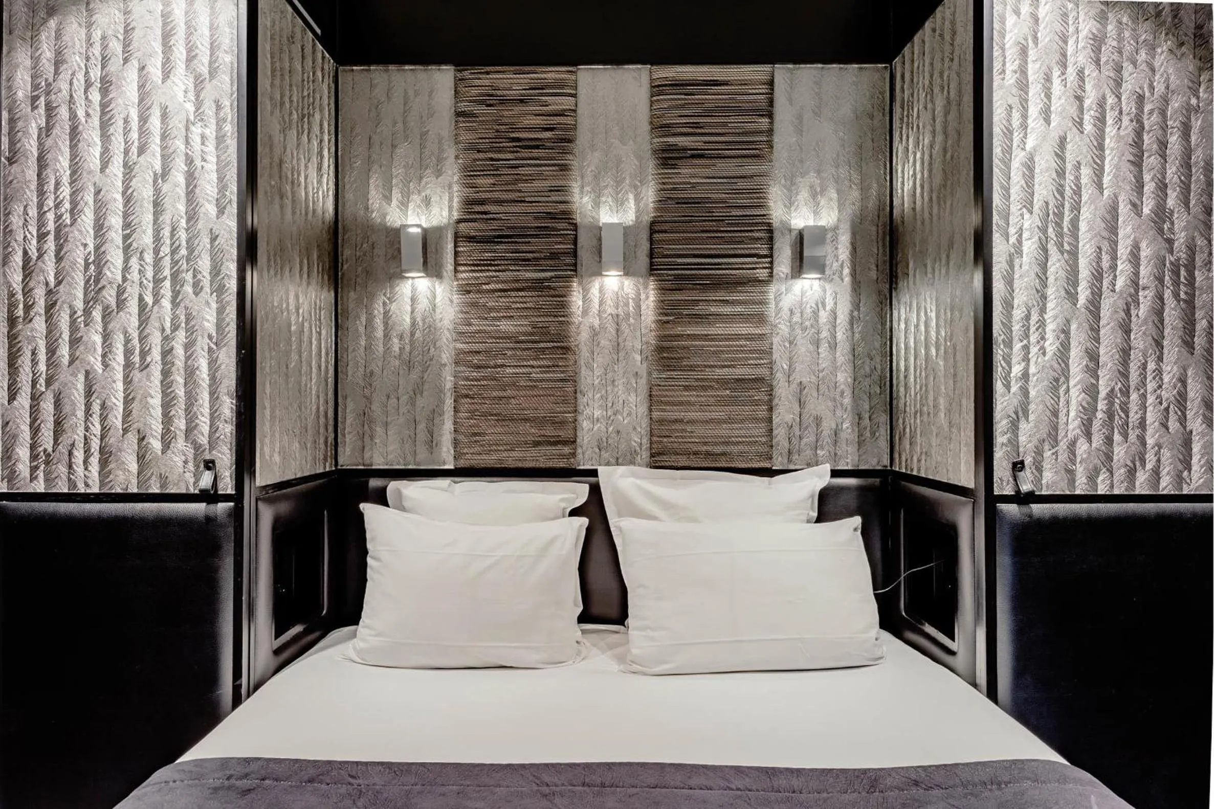 Bedroom, Bed in L'Adresse