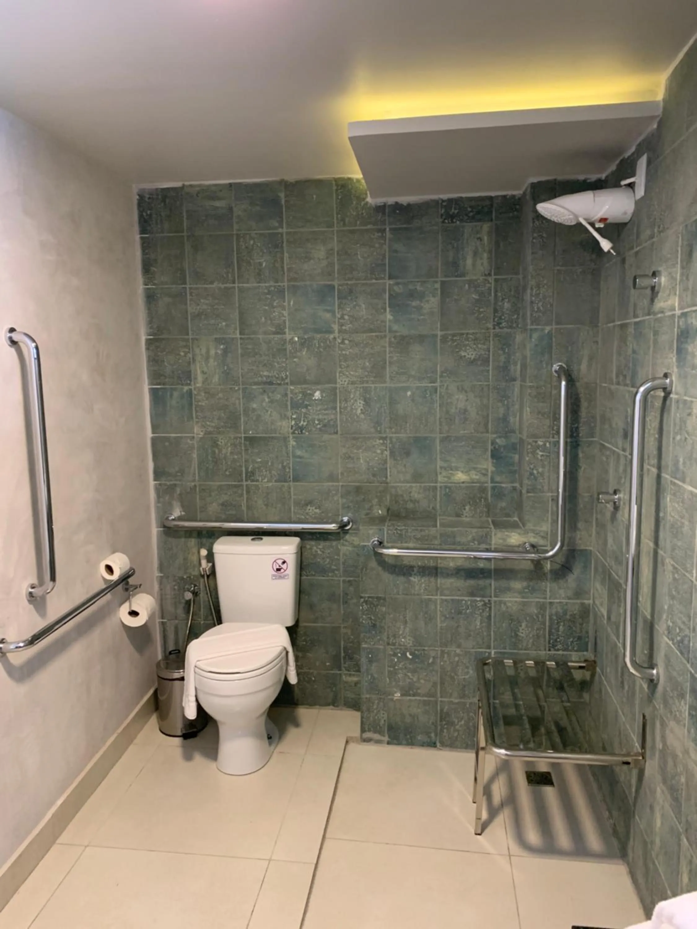 Toilet in Liiv Cobogó - Natal Ponta Negra