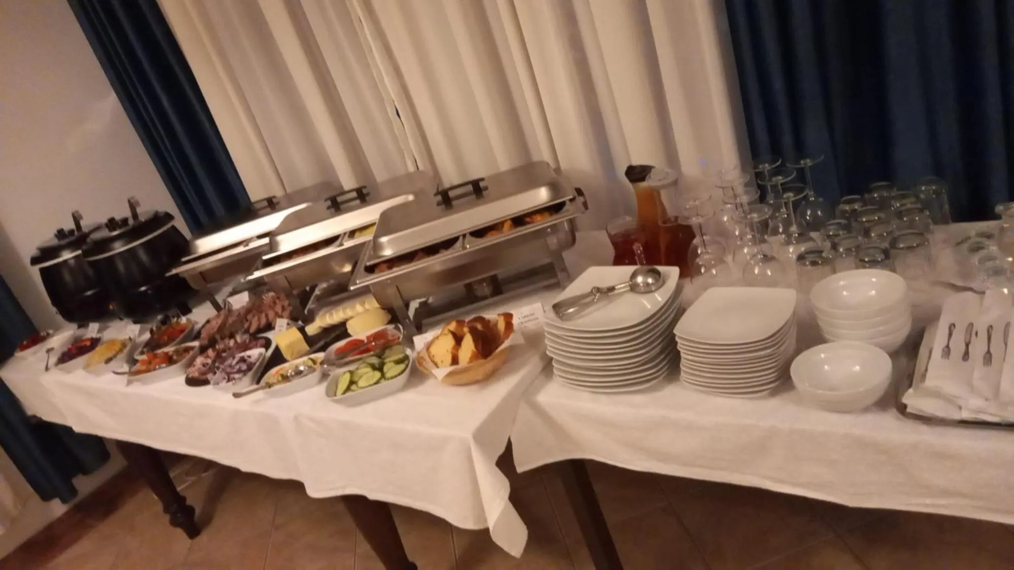 Restaurant/places to eat in Chalet 173