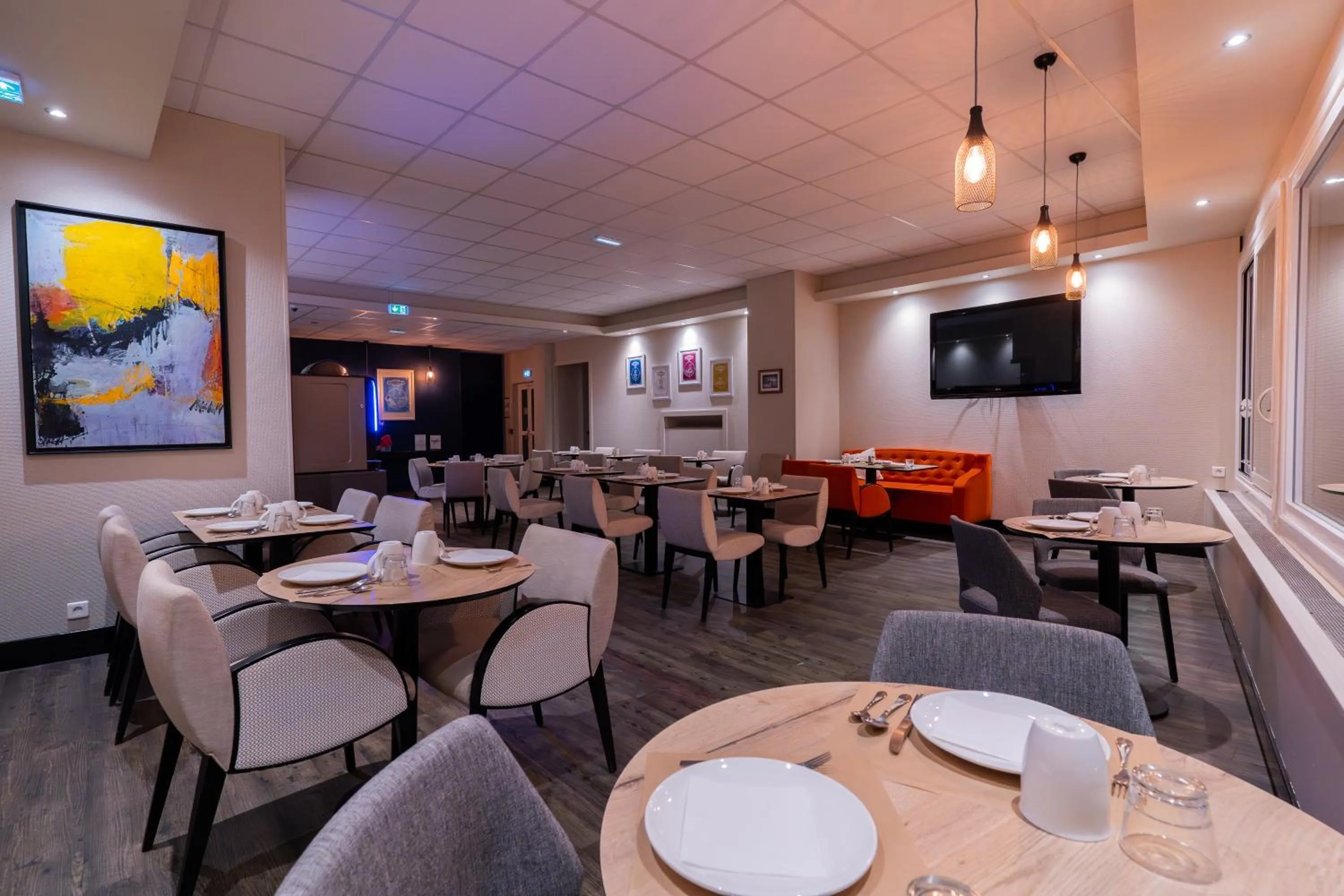 Breakfast in Best Western Hotel De La Plage Saint Marc sur Mer