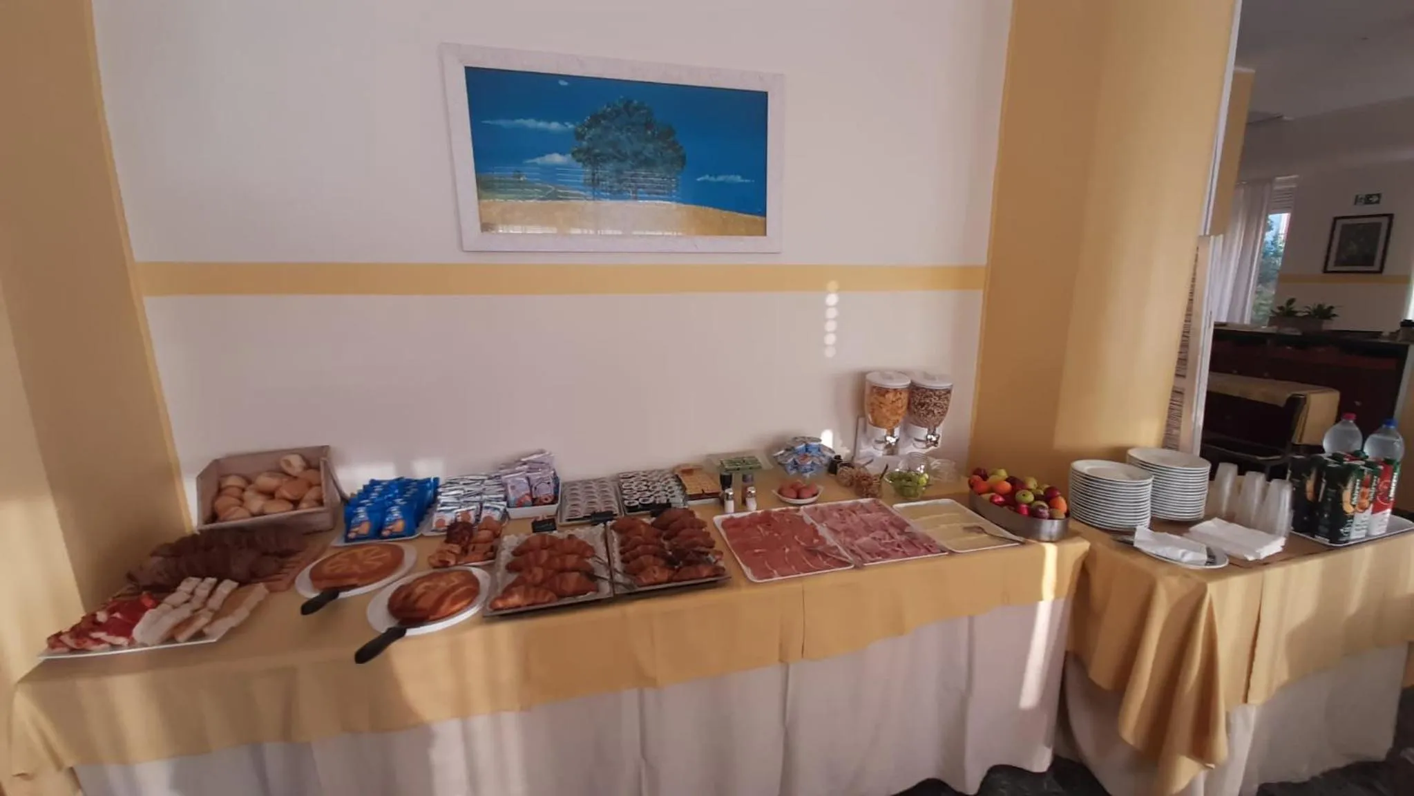 Buffet breakfast in Hotel Robinia