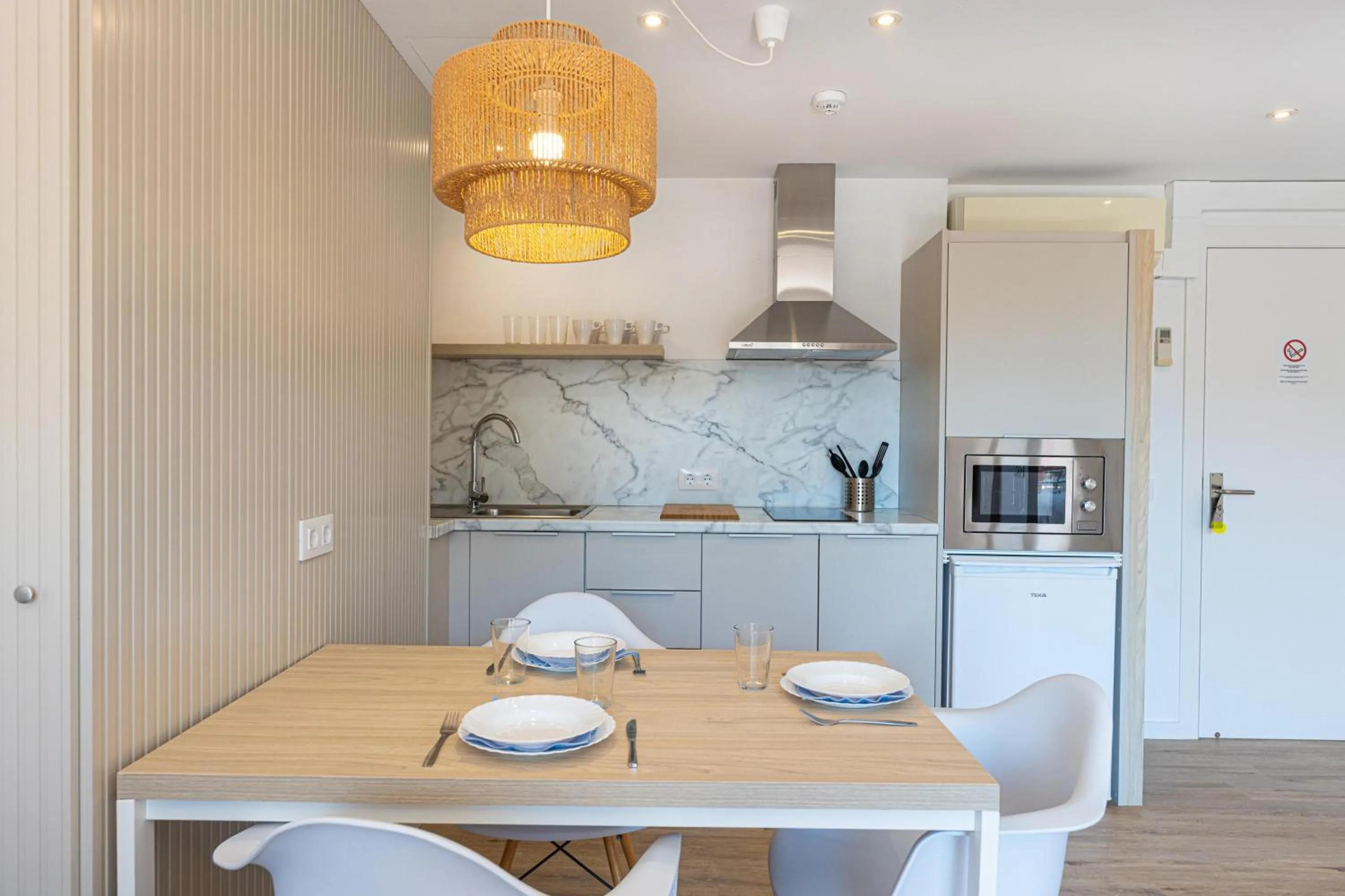 Kitchen or kitchenette in Martinez Apartments