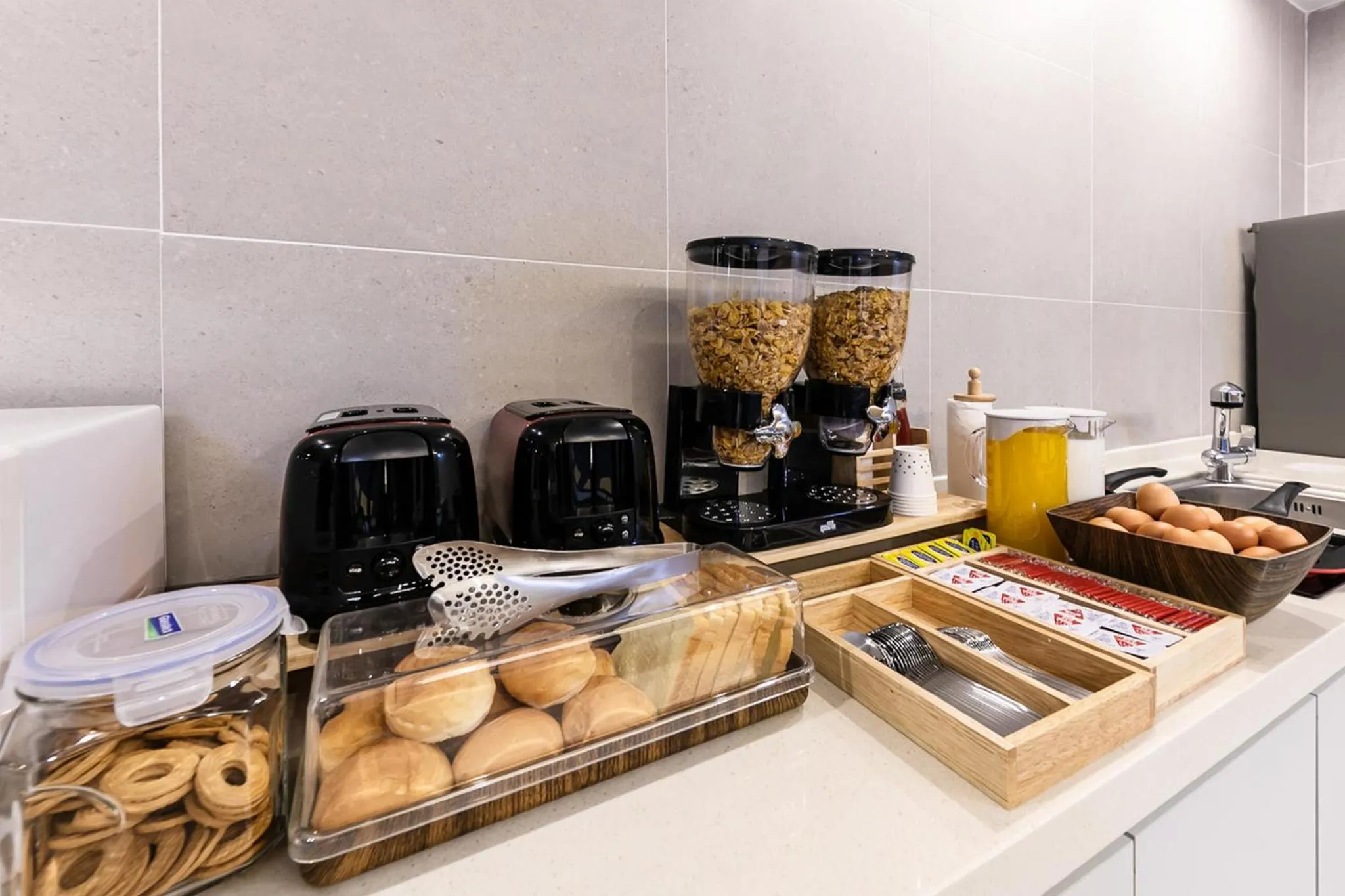 Property building in Browndot Hotel Sasang Renecite