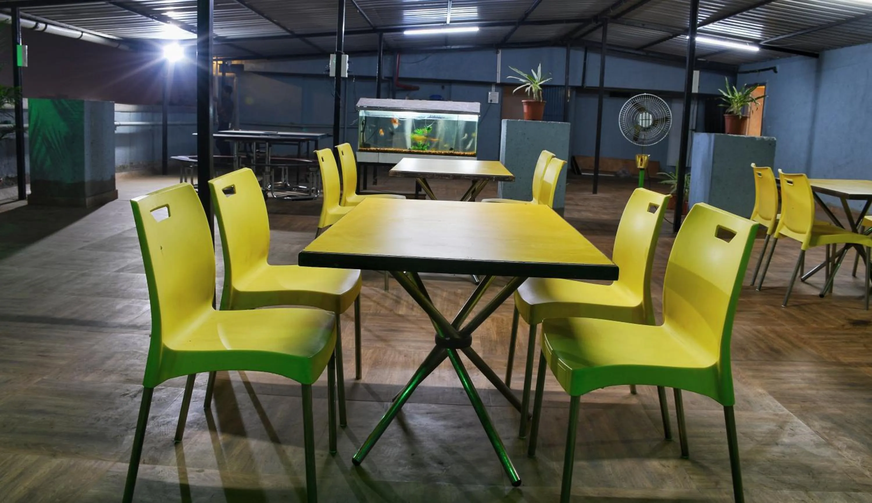 Restaurant/places to eat in Megh Residency Navi Mumbai