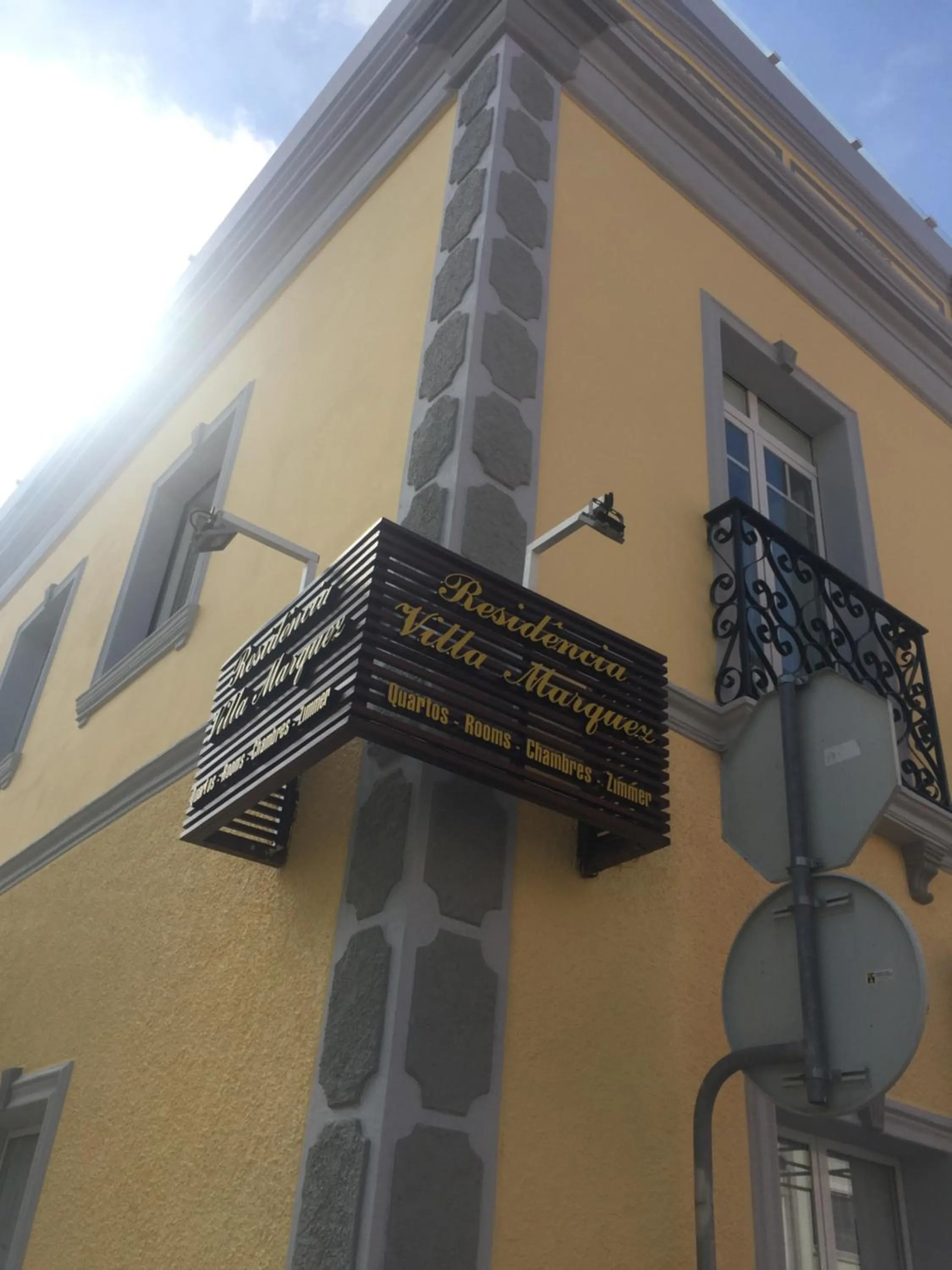 Property building in Villa Marquez