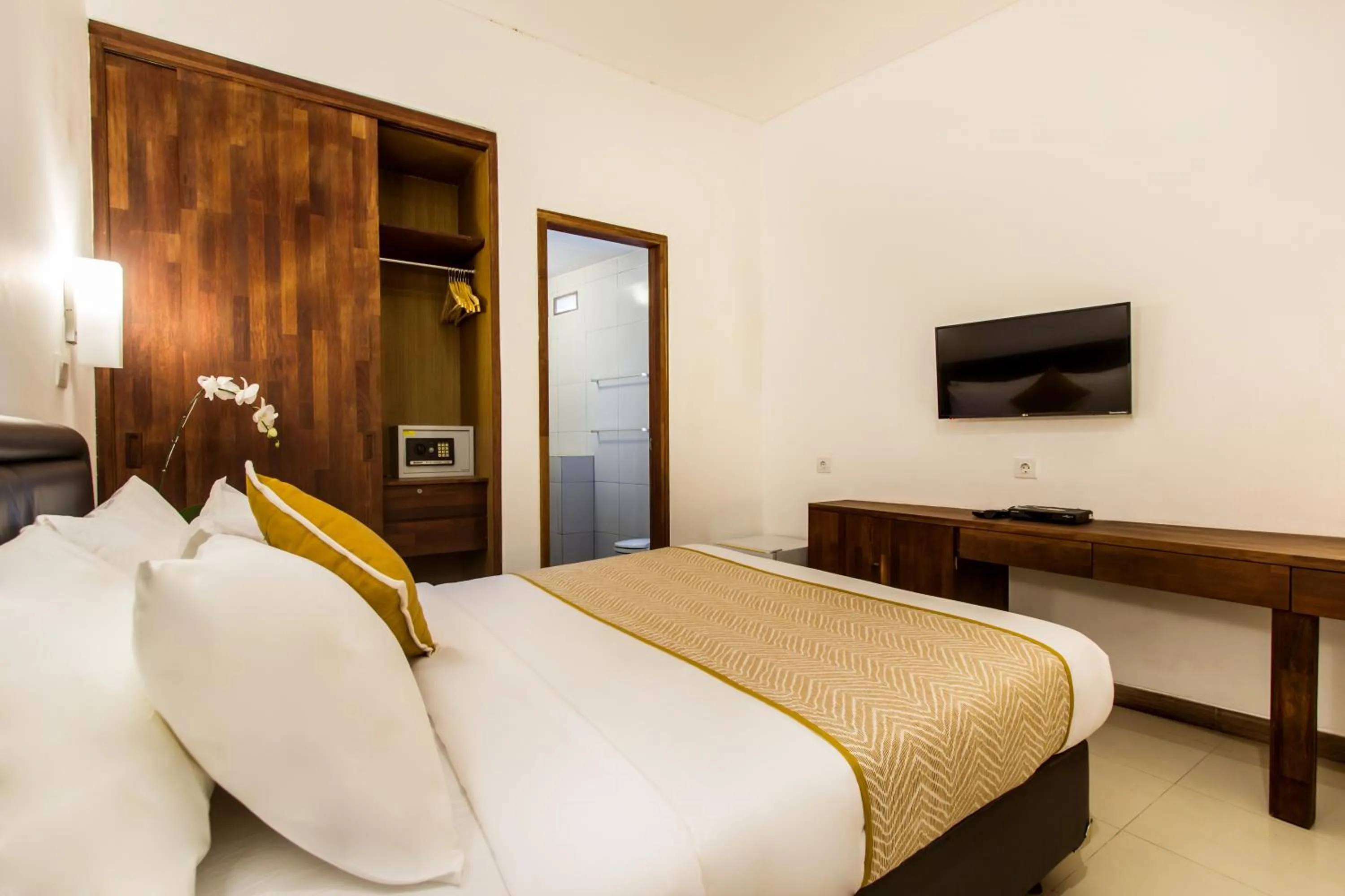 Bedroom, Bed in Kuta Legian Villa 3 Bedroom Private pool