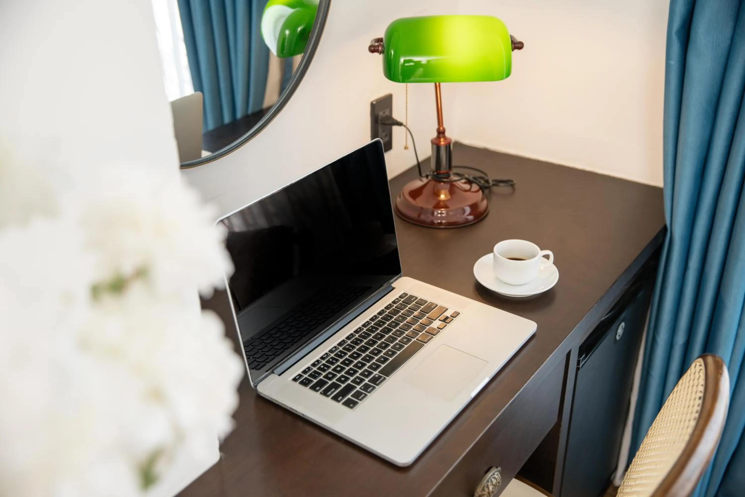 TV and multimedia in Señorita Boutique Hotel