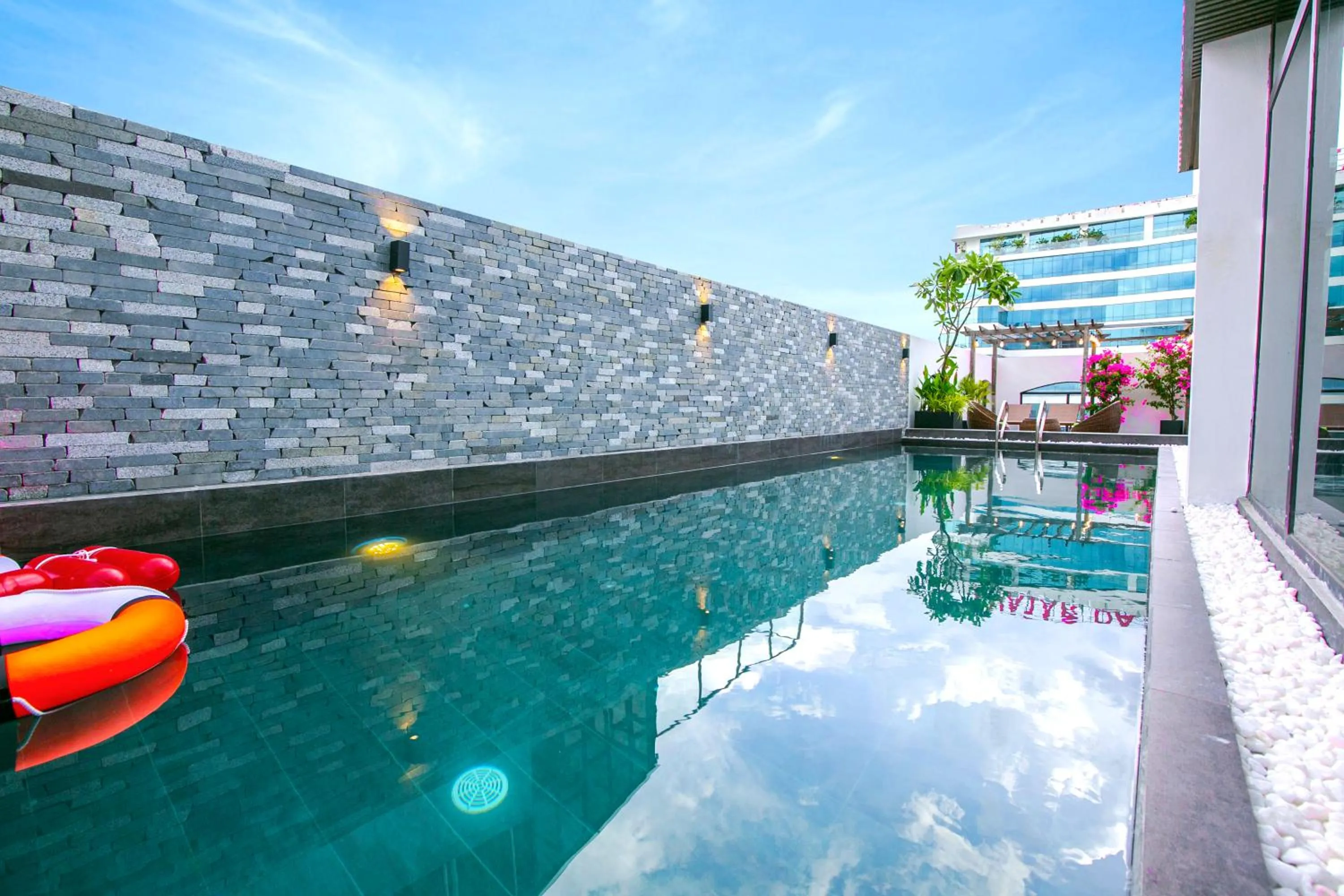 Swimming pool in Señorita Boutique Hotel