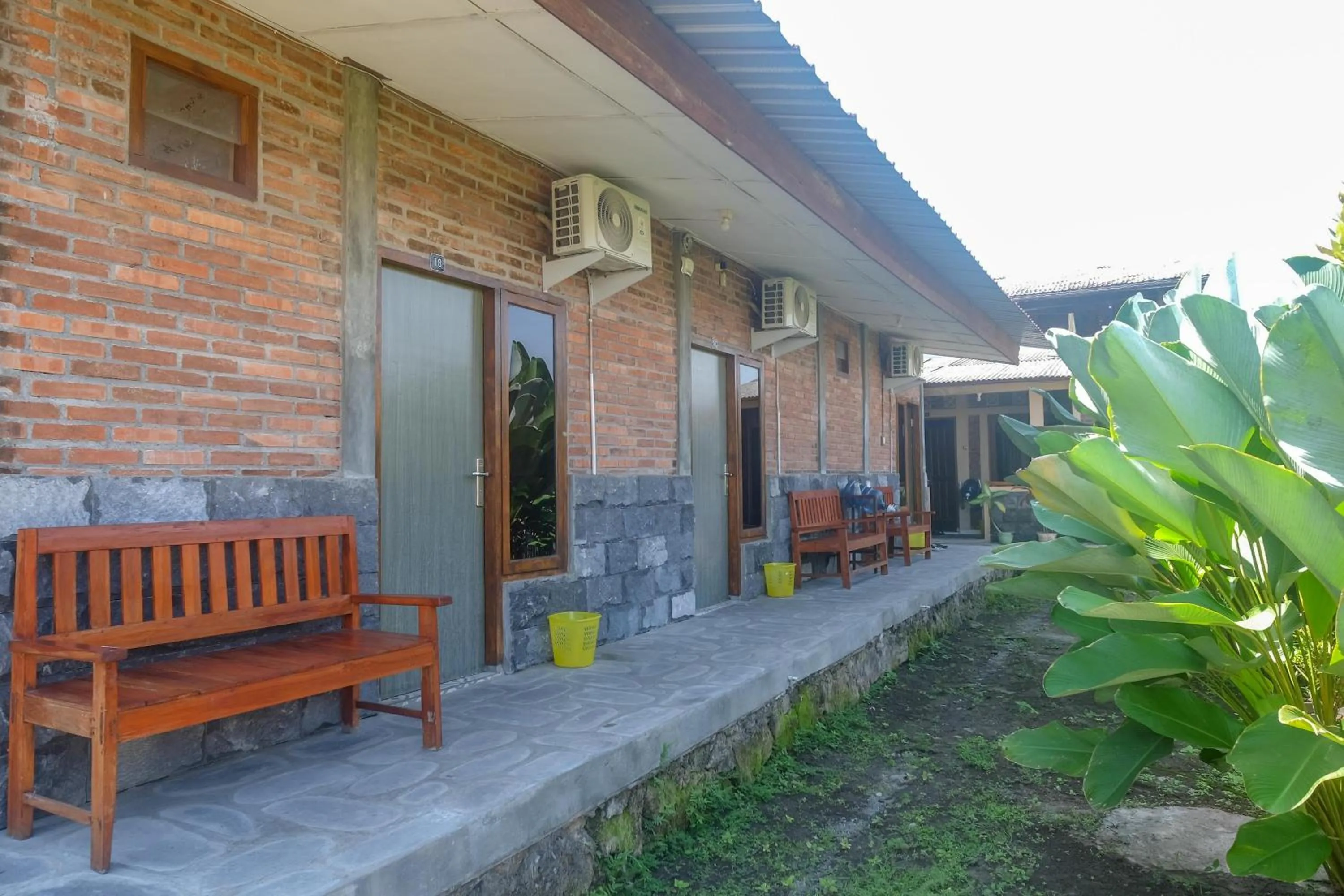 Property building in RedDoorz at Omah Kayu Homestay Yogyakarta