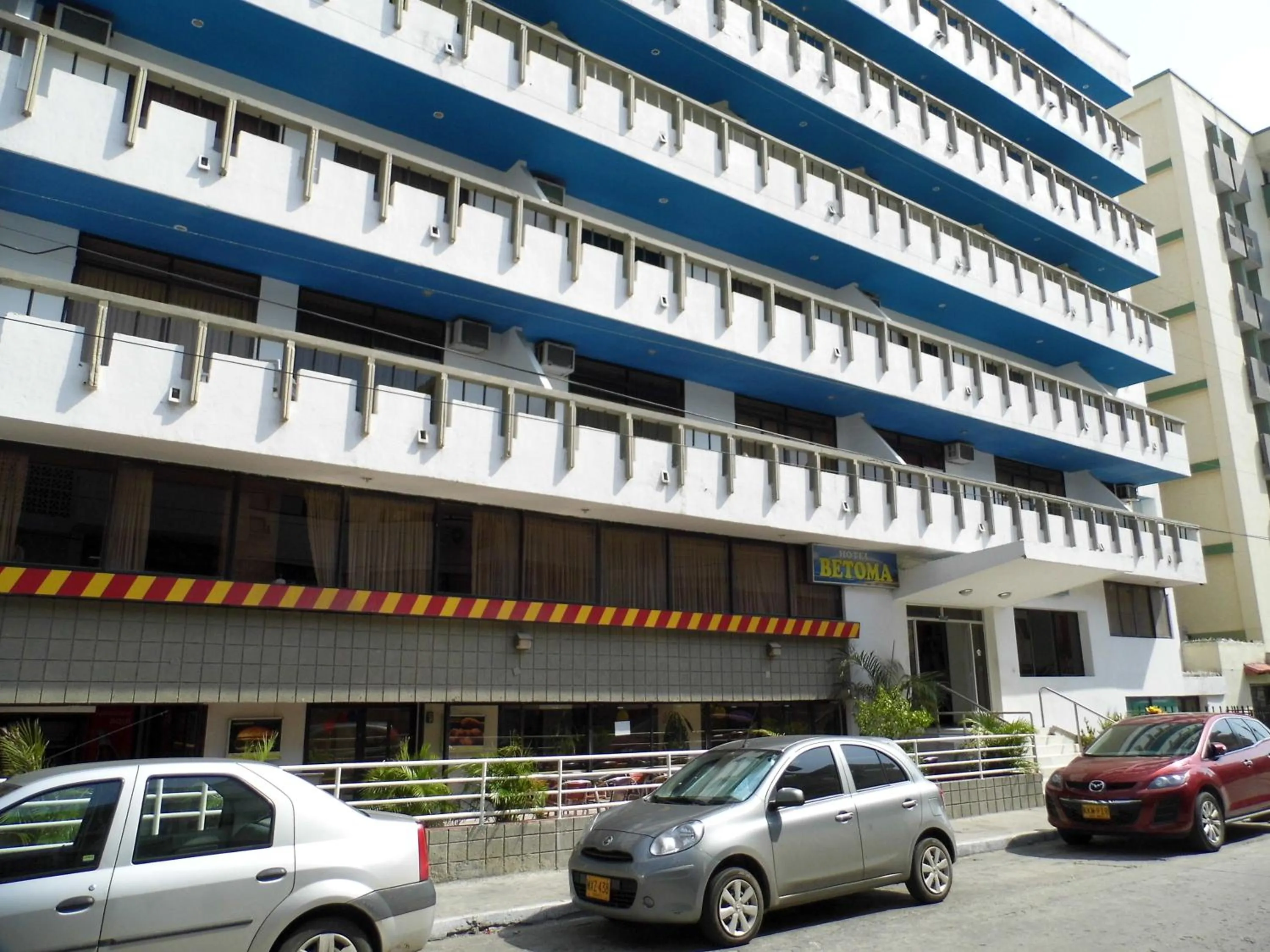 Facade/entrance in Hotel Betoma